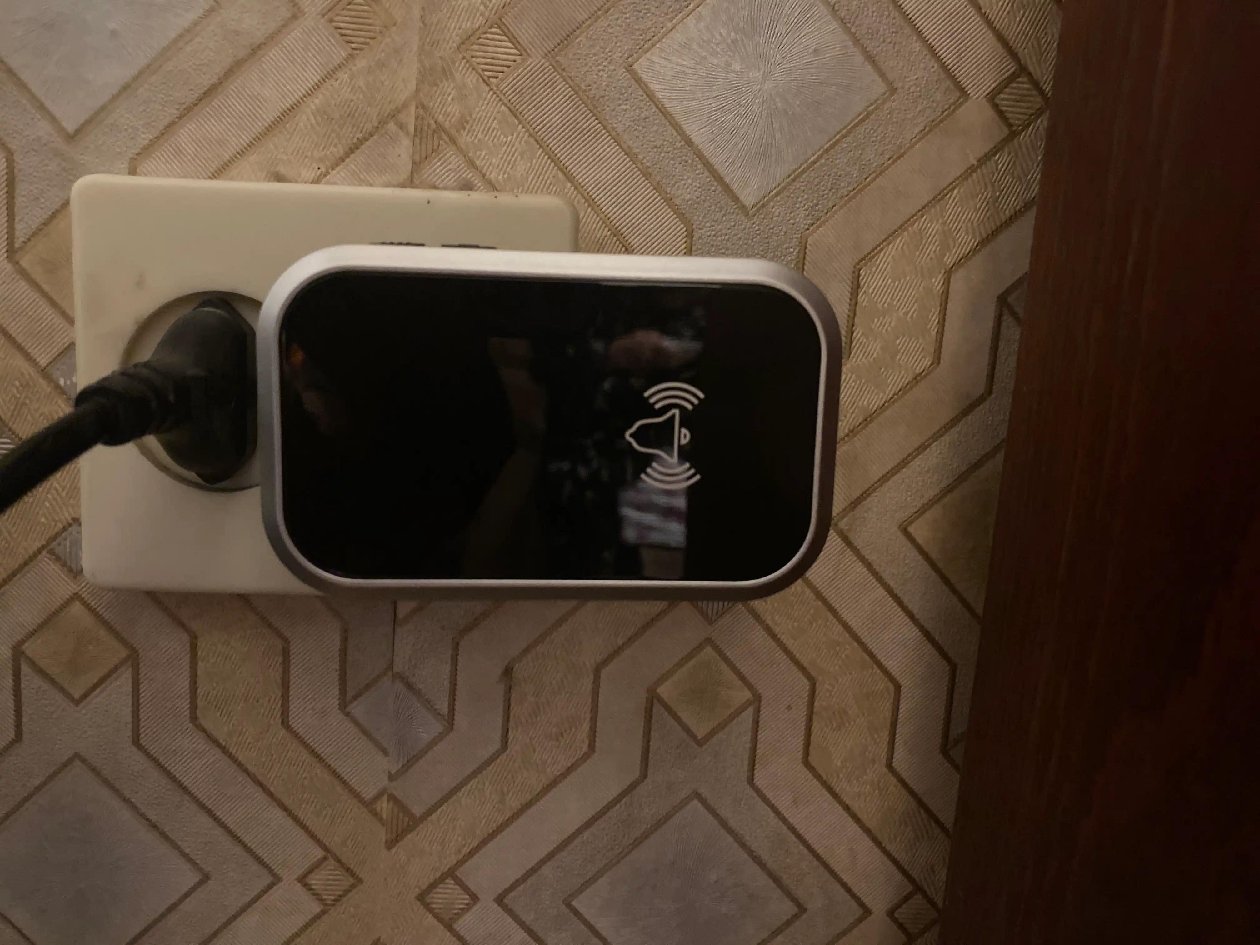 Simsiz eshik qo‘ng‘irog‘i 300 m, 38 melodiya, IP44, 4 daraja ovoz, LED indikator