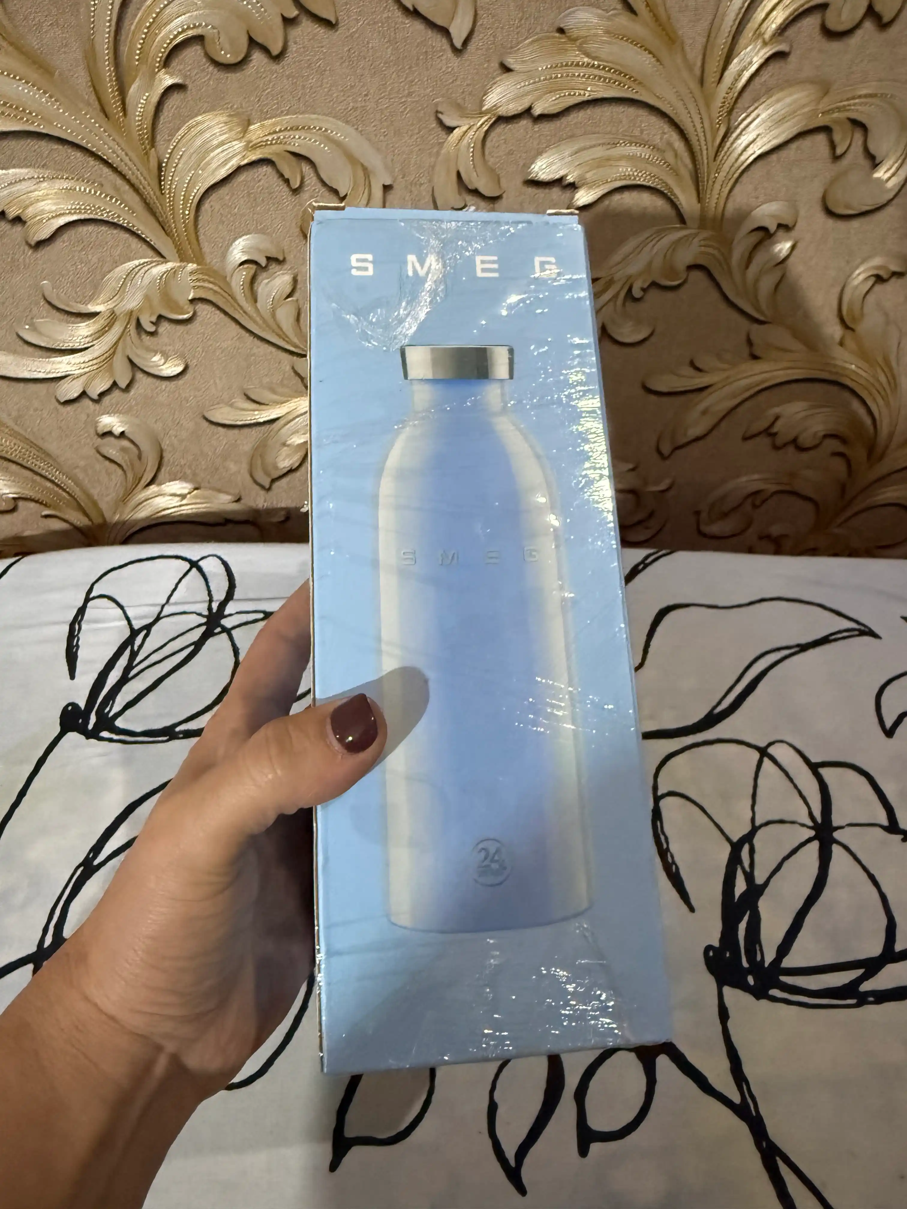 SMEG termobutilkasi - issiqlikni 12 soat, sovuqni 24 soat saqlaydi, 500 ml