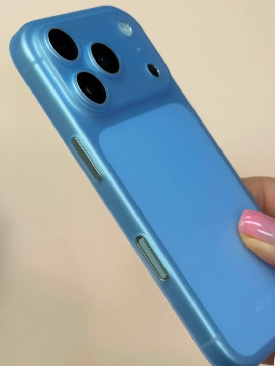 IPhone 16 Pro Max, 15 Pro K-Doo uchun o‘ta yupqa g‘ilof