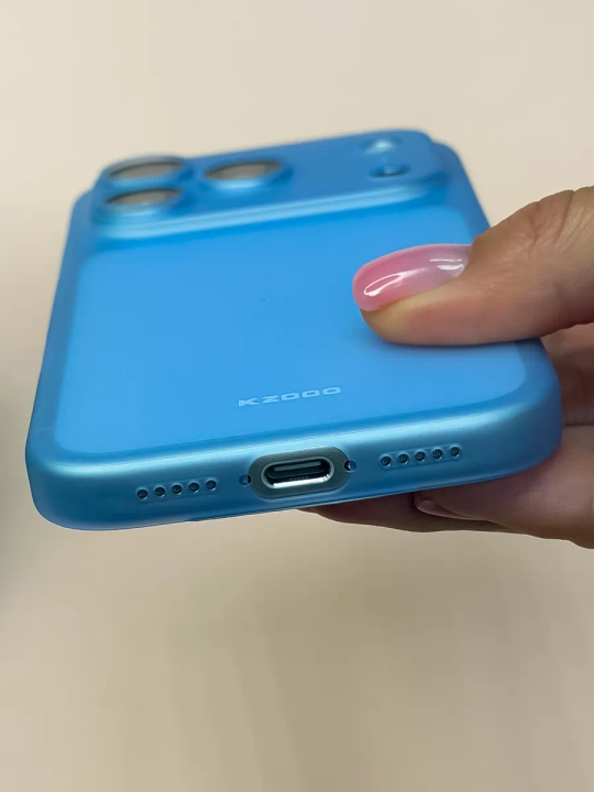IPhone 16 Pro Max, 15 Pro K-Doo uchun o‘ta yupqa g‘ilof