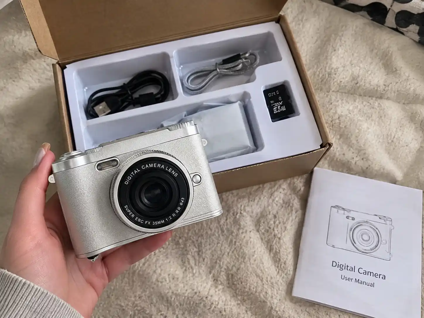 Raqamli kamera/fotoapparat, retro fotoapparat, 8× zum va 512 GB xotira kartasi bilan