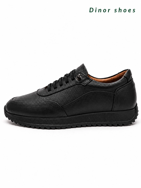 Erkaklar uchun tabiiy charmdan tikilgan qora krossovkalar — DINOR Shoes