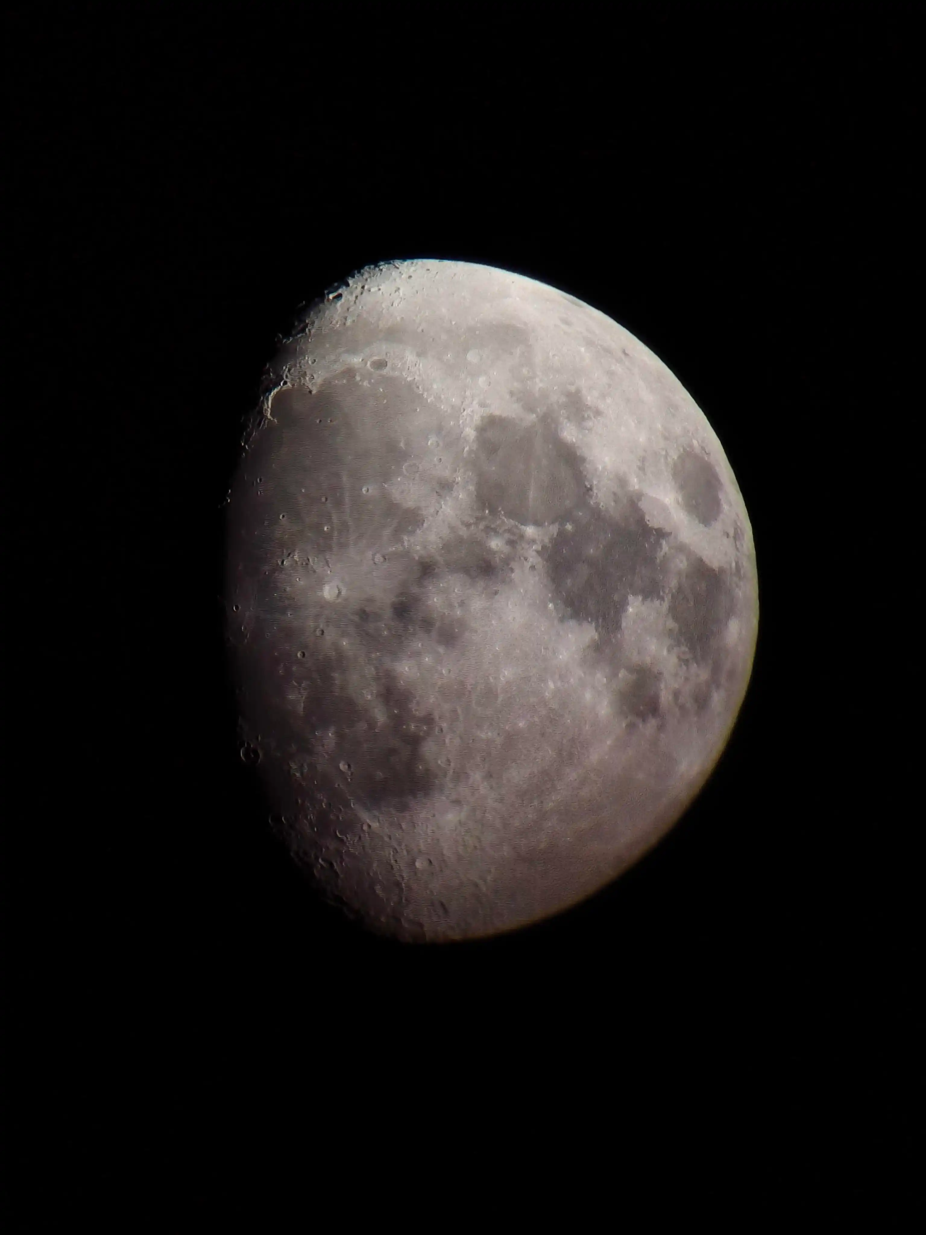Teleskop F30070 – Professional astronomik teleskop, 70 mm obyektiv, 150x kattalashtirish