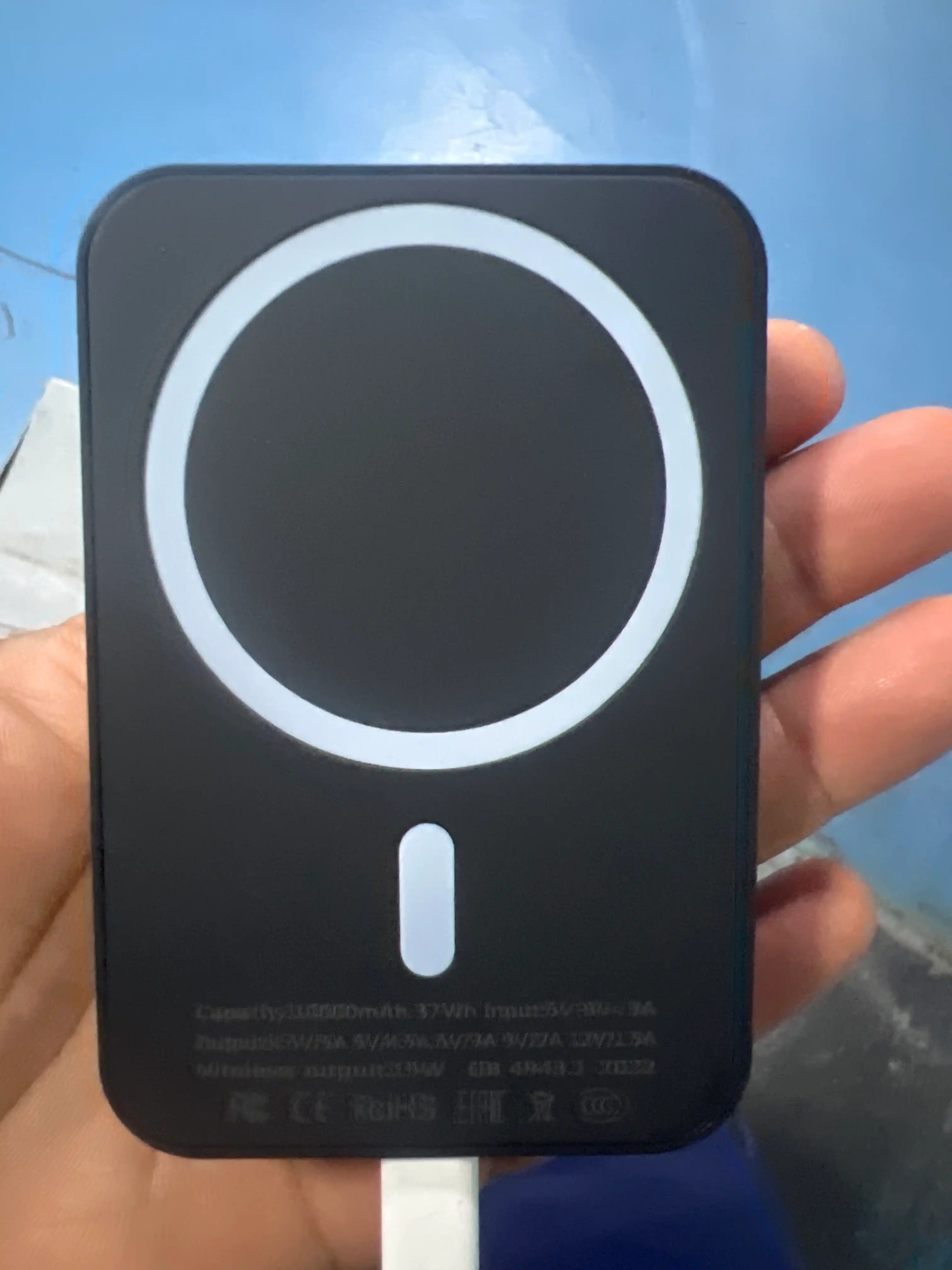 Беспроводной внешний аккумулятор MagSafe Power Bank, повербанк для iPhone и Android