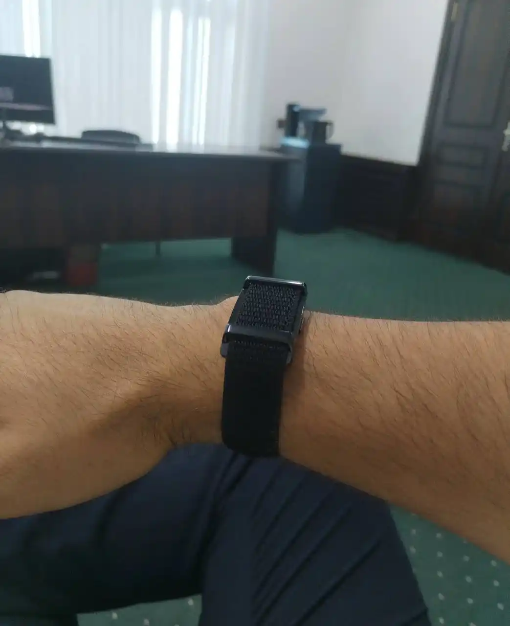 Aqilli fitnes-braslet, puls nazorati bilan, suvga chidamli, ekransiz, cheksiz obuna