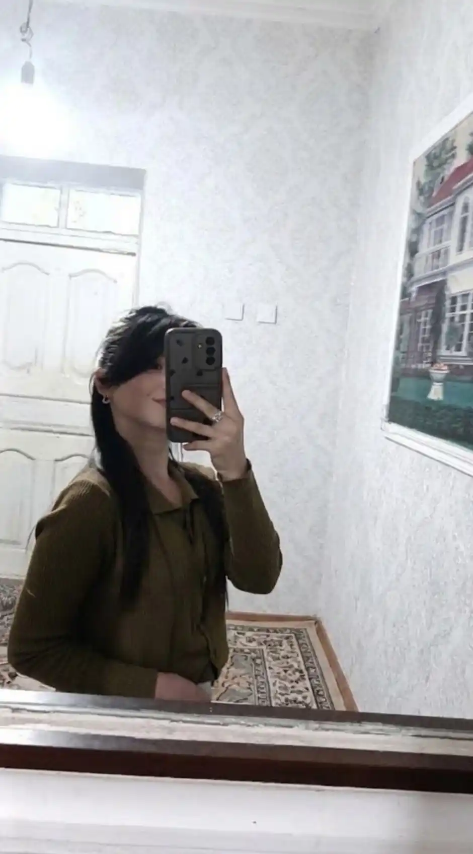 Ayollar svitrlari kuz, qish, bahor uchun standart o'lchamda, tugmali