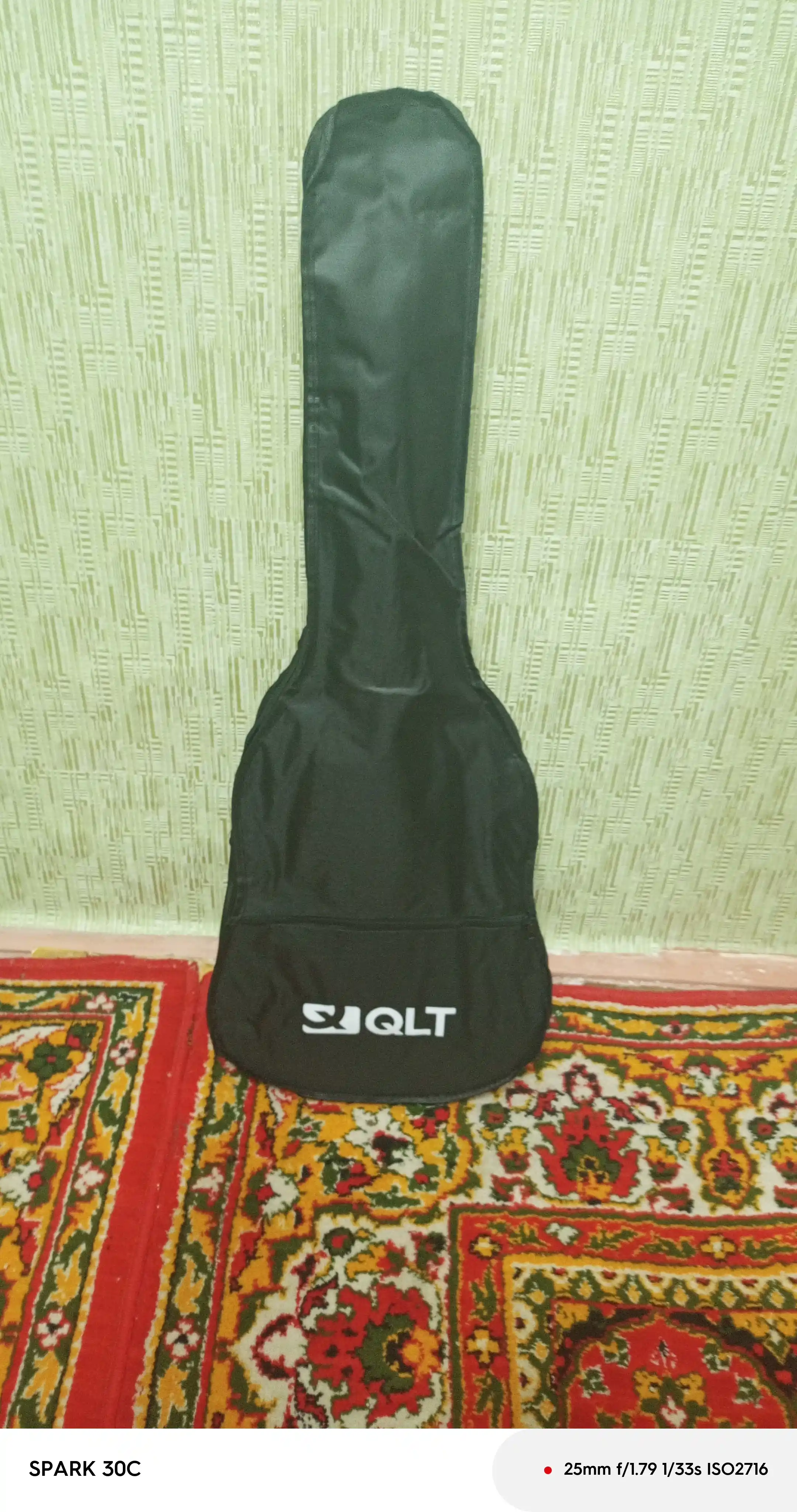 Akustik gitara QLT, 38 dyum