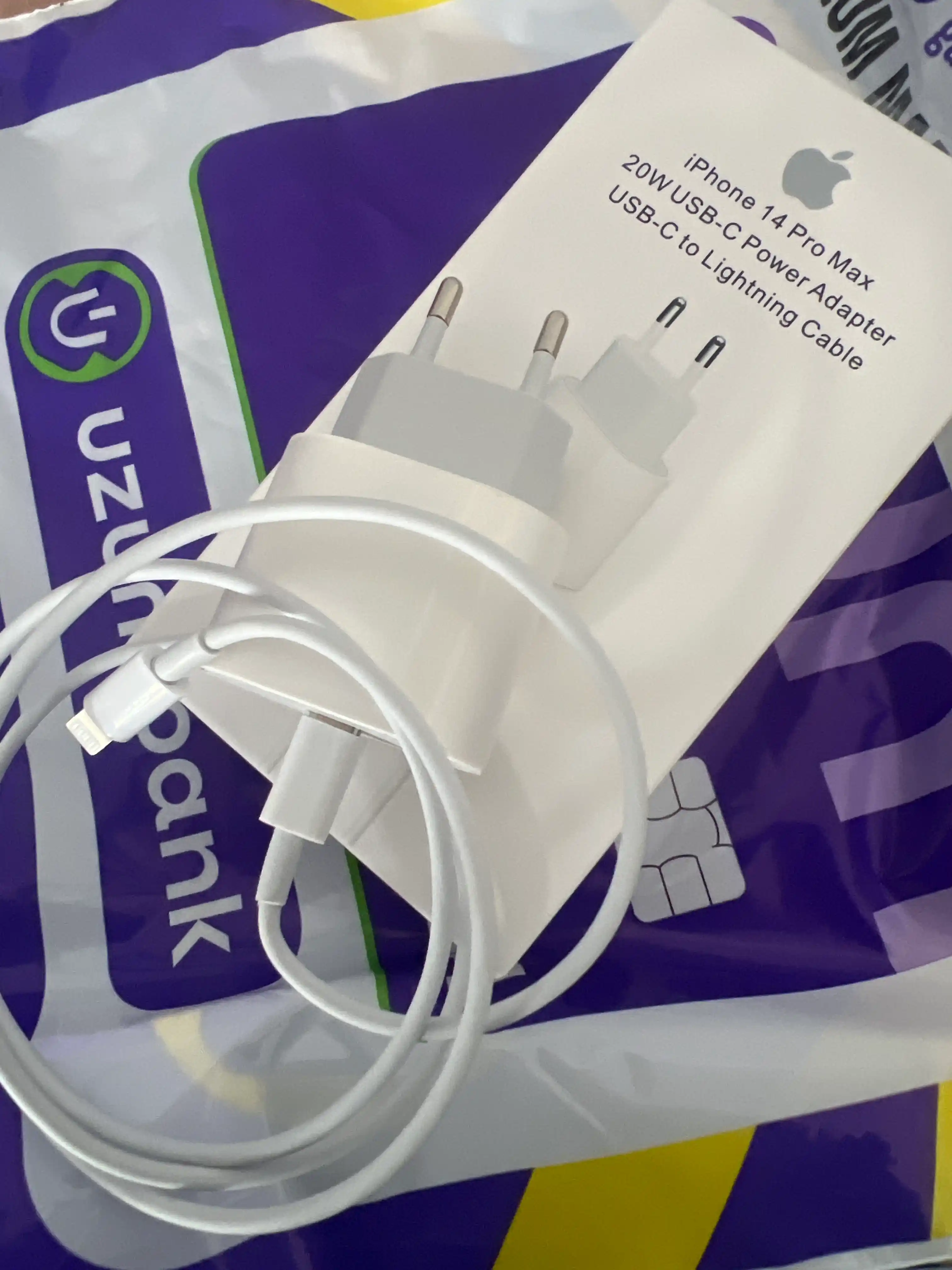 Зарядное устройство для iPhone, быстрая зарядка 20 Вт, с кабелем Type-C — Lightning