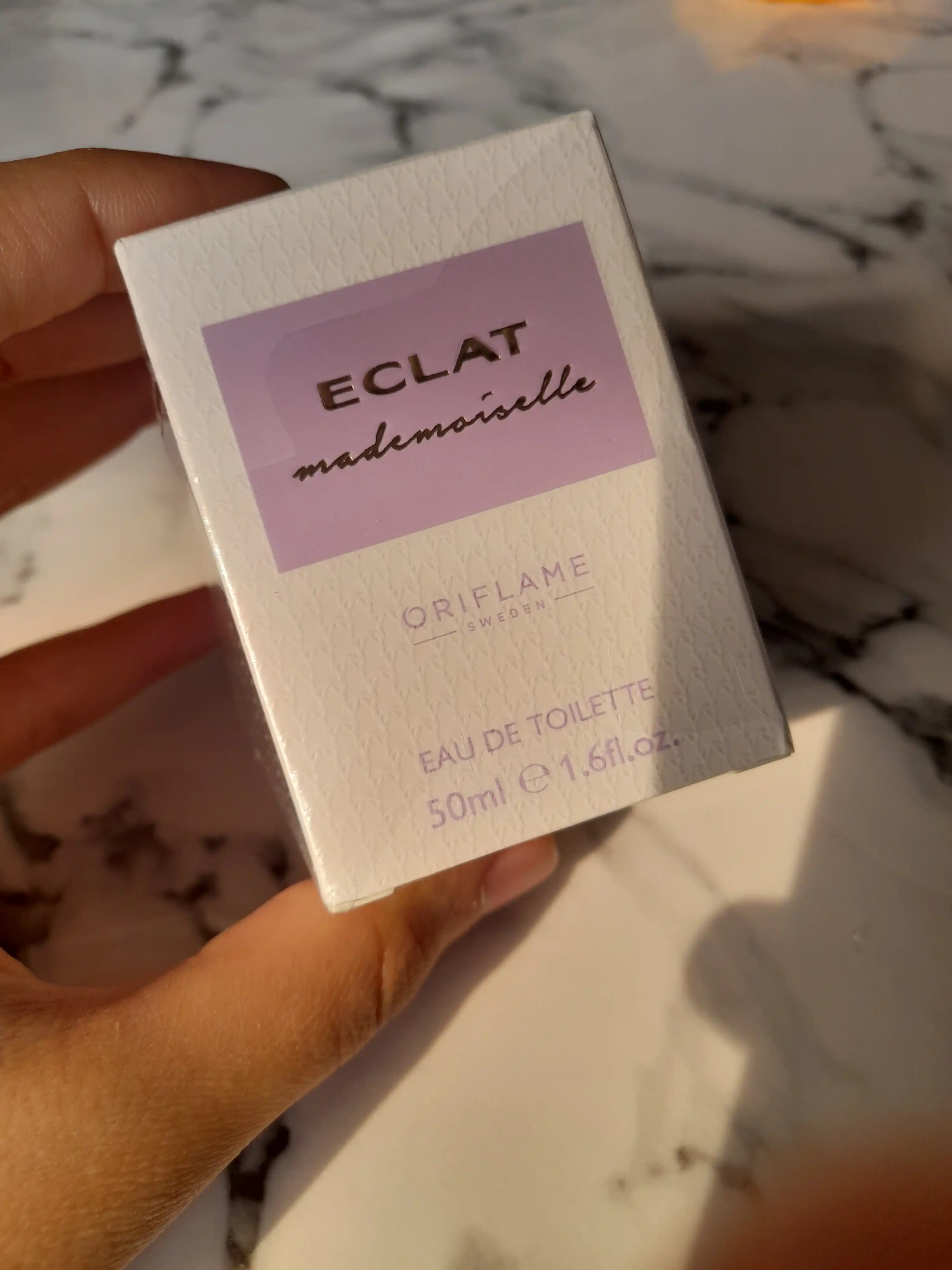 Ayollar Xushbo'ylangan suv Eclat Mademoiselle  50 ml — nafis va yoqimli hidli parfum