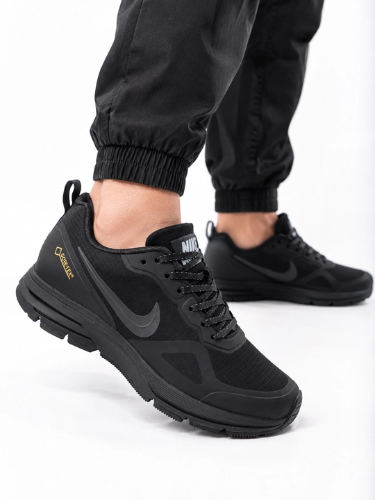 Мужские кроссовки GORE-TEX