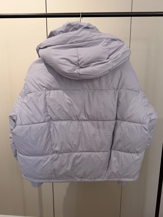 Ayollar va qizlar uchun qishki issiq kapyushonli kurtka, momiq - UNCHA STORE