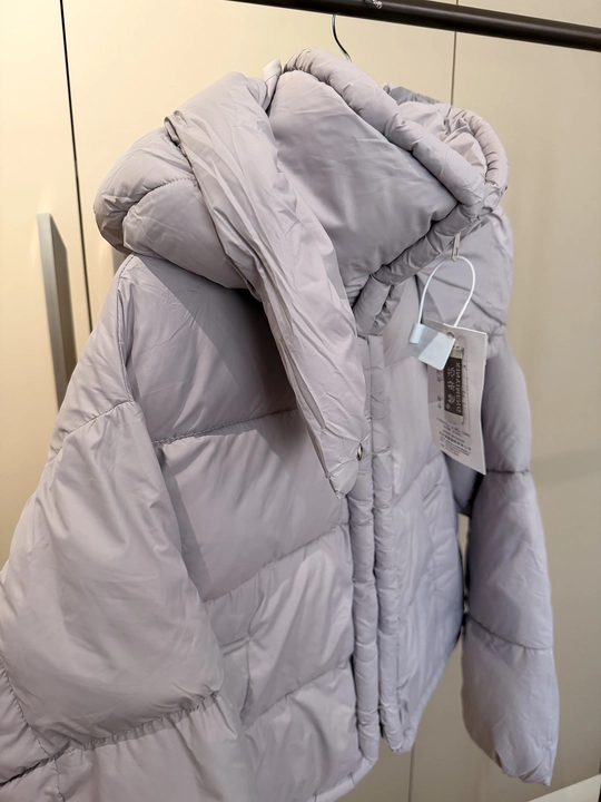 Ayollar va qizlar uchun qishki issiq kapyushonli kurtka, momiq - UNCHA STORE