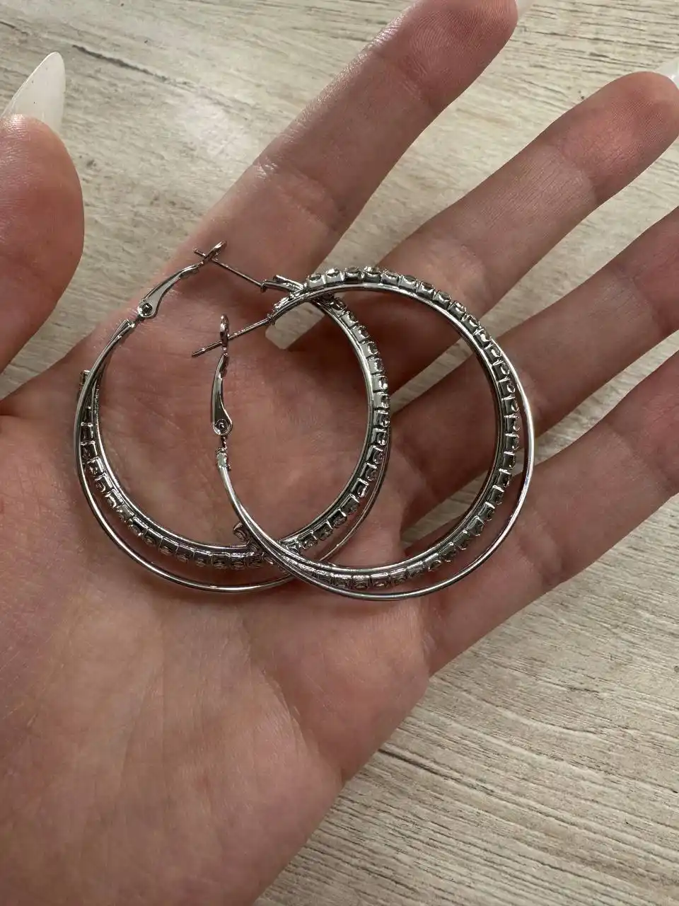 Серьги женские кольца и геометрические, бижутерия на каждый день и для праздника