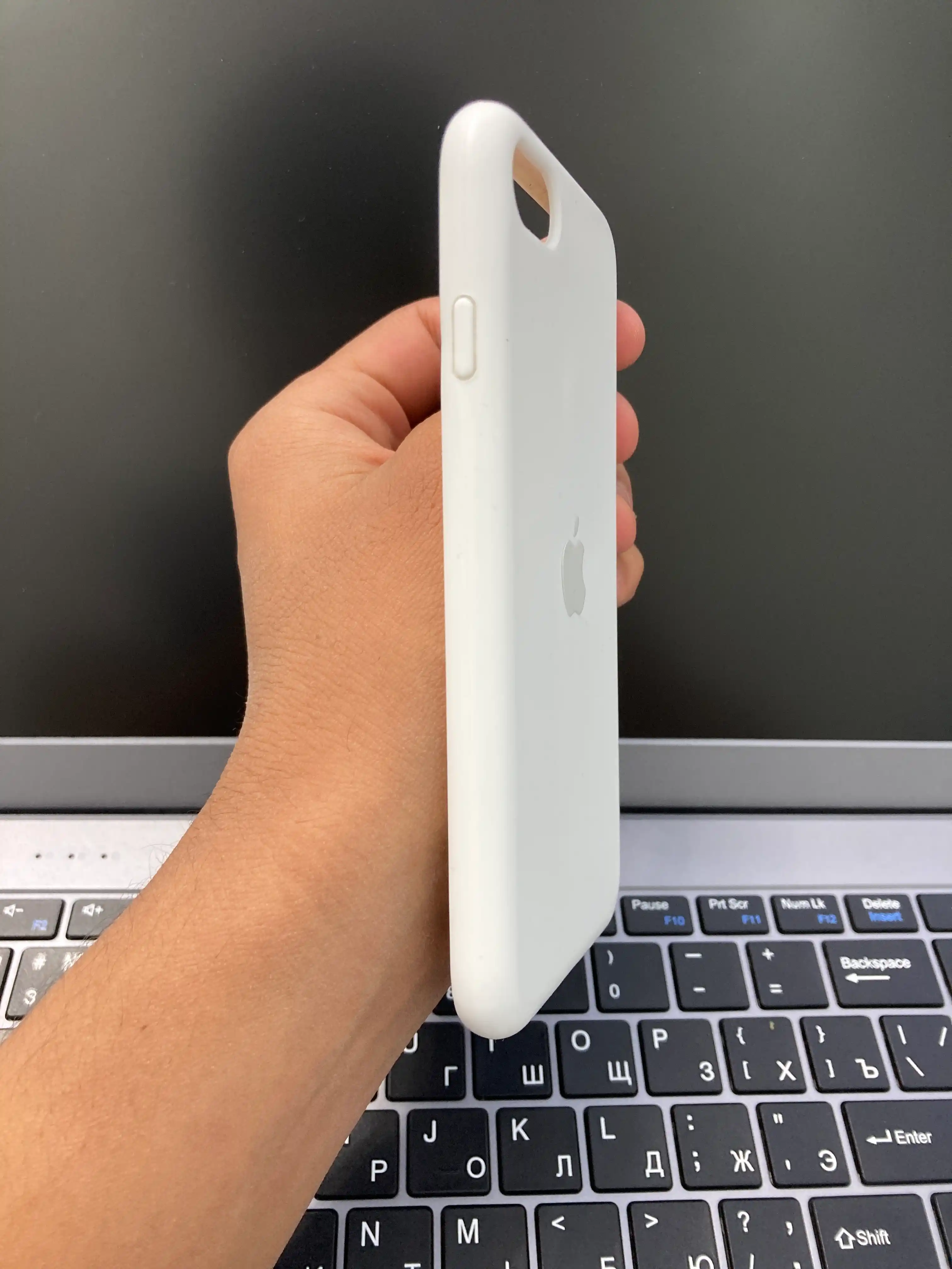 Чехол на iPhone 7, 8, SE, XR, XS, 11, 12, 13, 14, 15, Pro, Maх, Mini, цветной, силиконовый