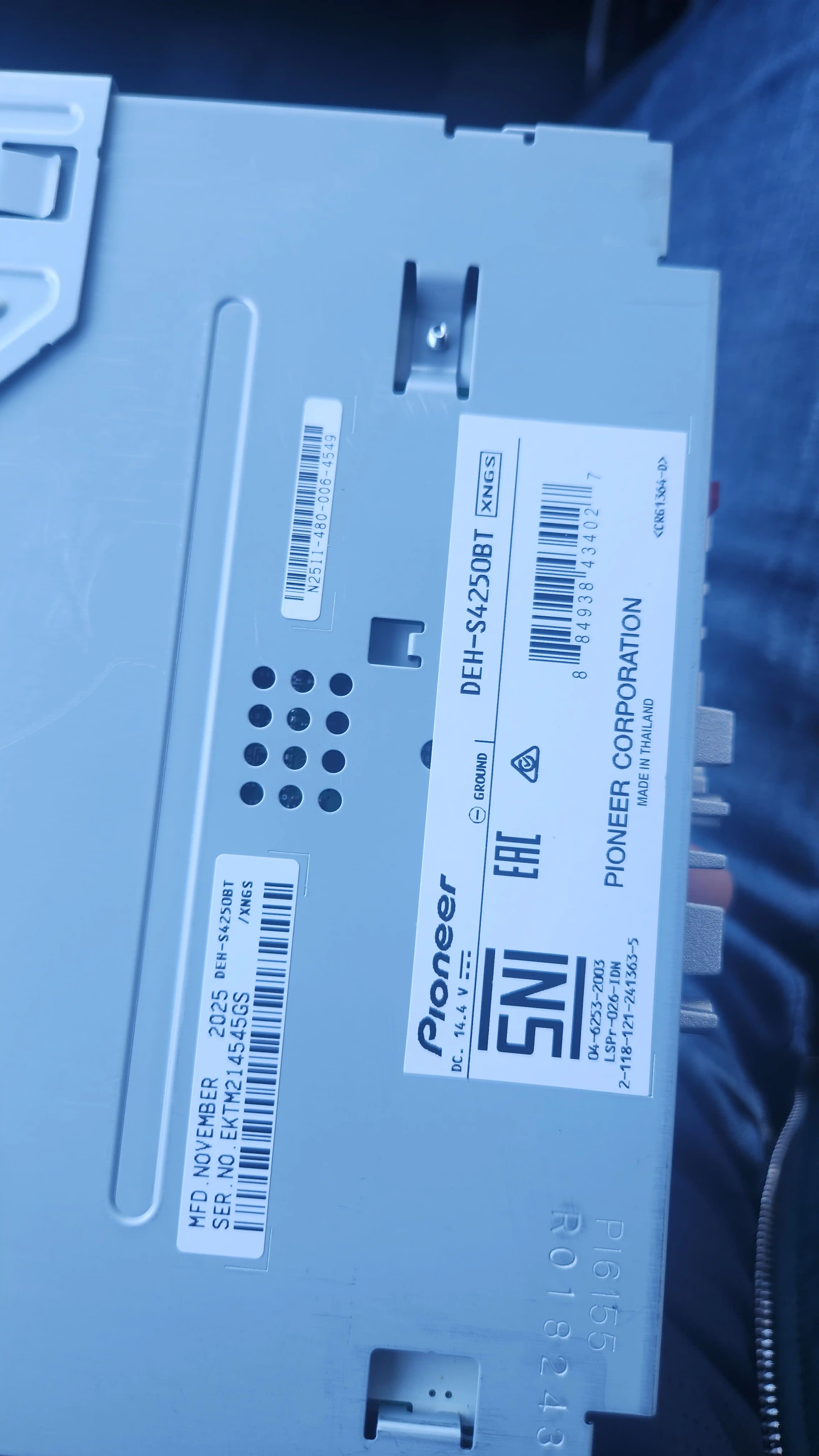 Автомагнитола Pioneer DEH-S4250BT Mafon