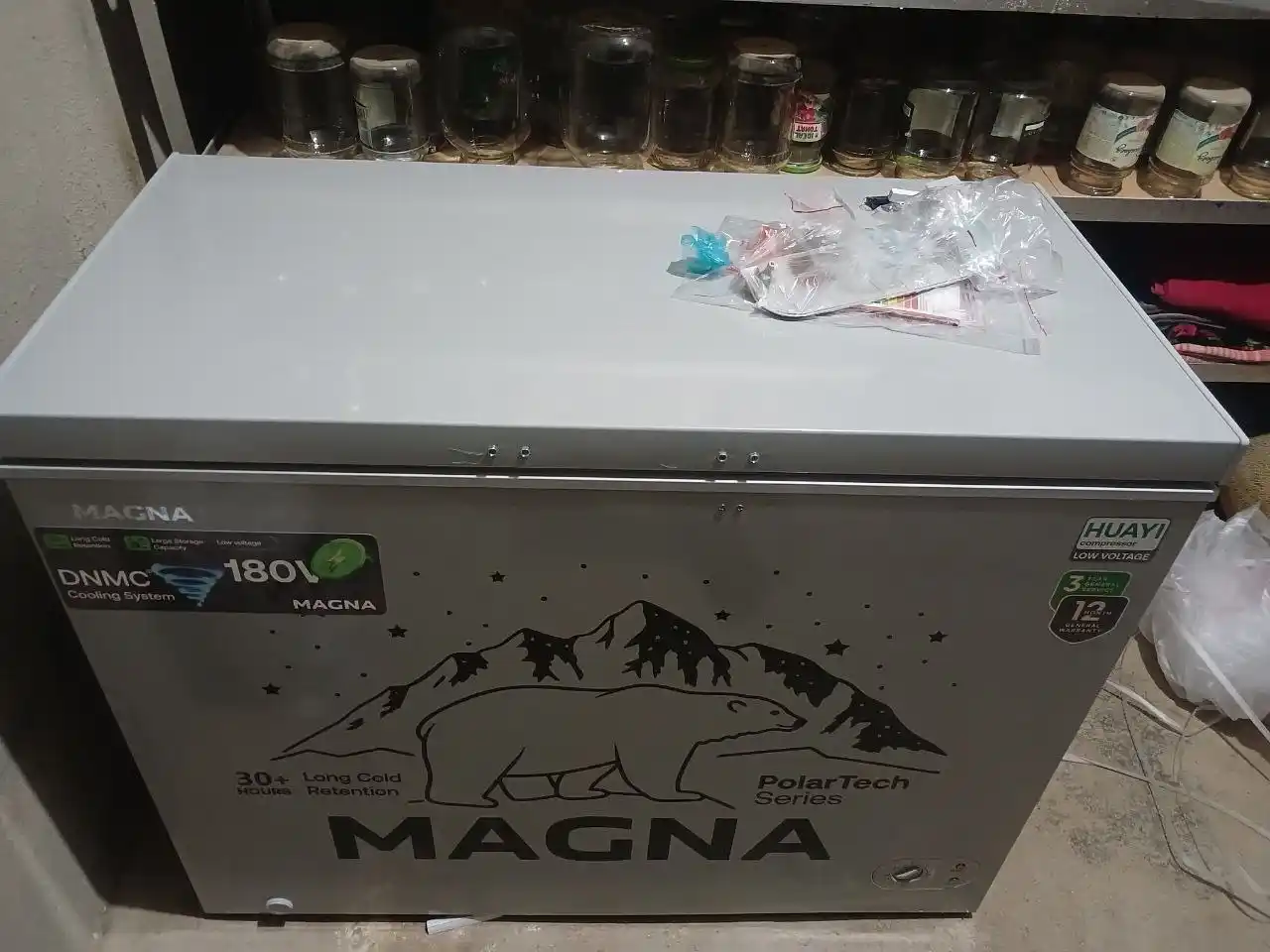 Морозильный ларь Magna MF252, объём 252 л