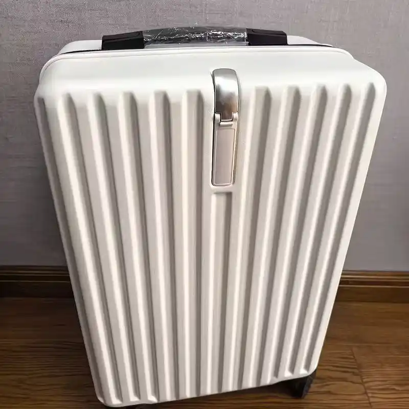 Sayohat chamodoni 38 l, ABS plastik, 360° g'ildirak, ilgakli, 55x34x21 sm