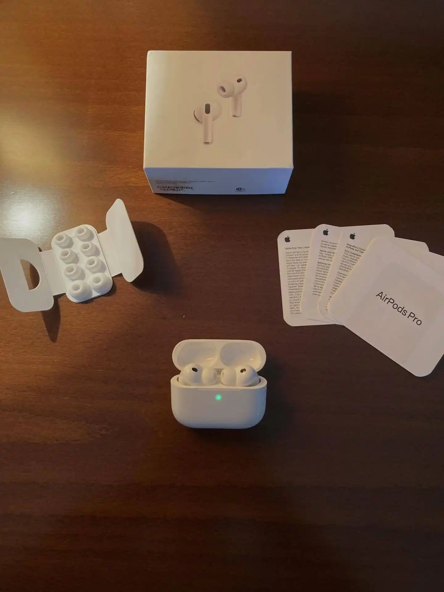 Simsiz quloqchinlar Pro 3 ANC bluetooth naushnik Shovqinni kamaytirish rejim ANC bor