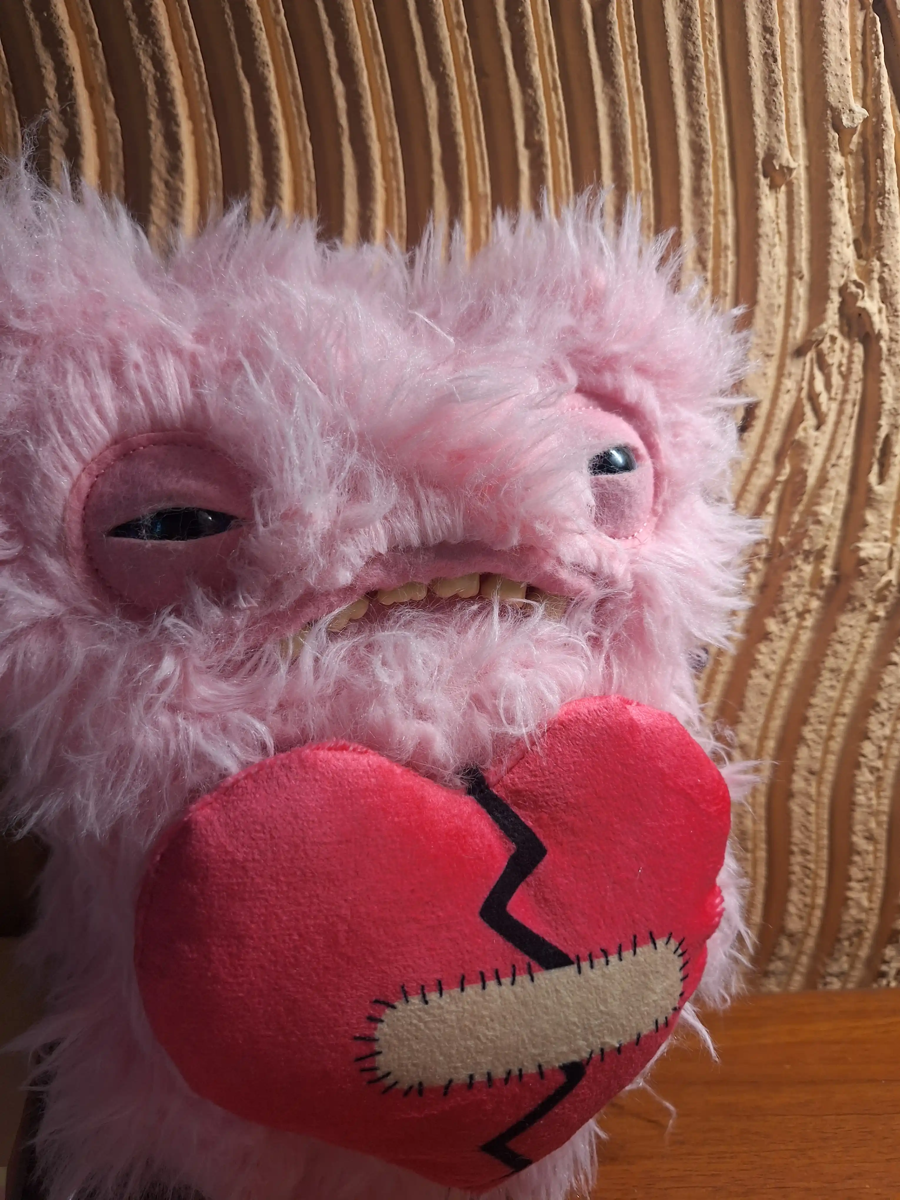 Мягкая игрушка Fuggler, плюшевый монстр с зубами, коллекционная, 21–25 см