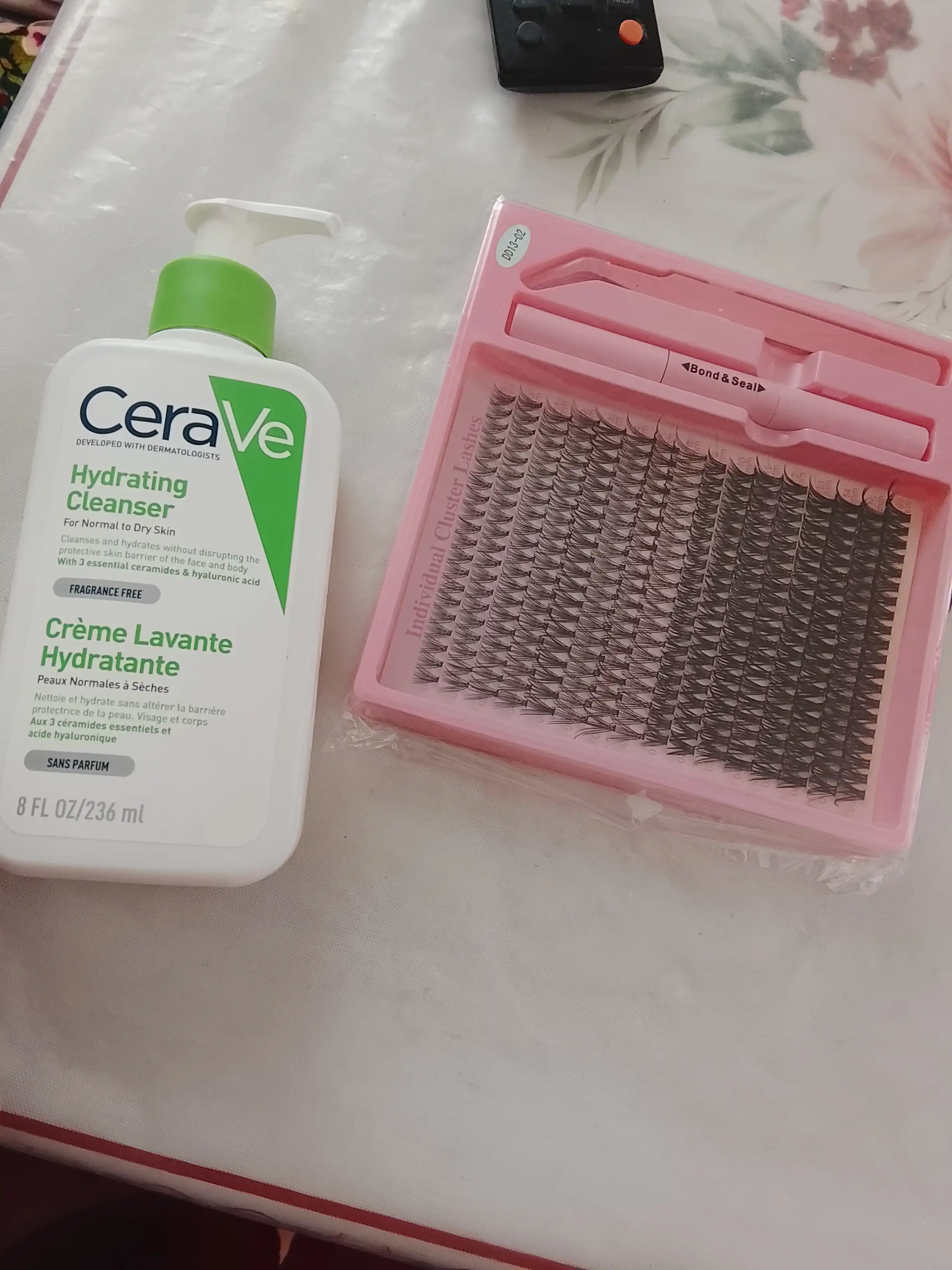 CeraVe Увлажняющий очищающий крем-гель для нормальной и сухой кожи лица и тела, 236 мл