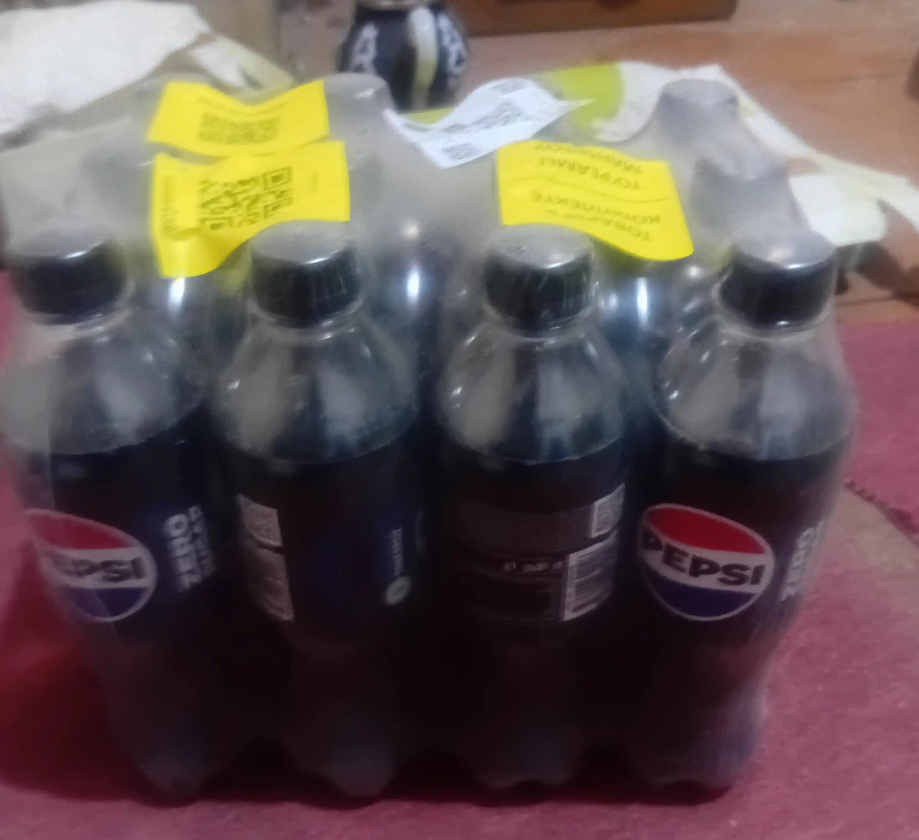 Pepsi Zero gazlangan ichimlik, 500 ml, 12 dona