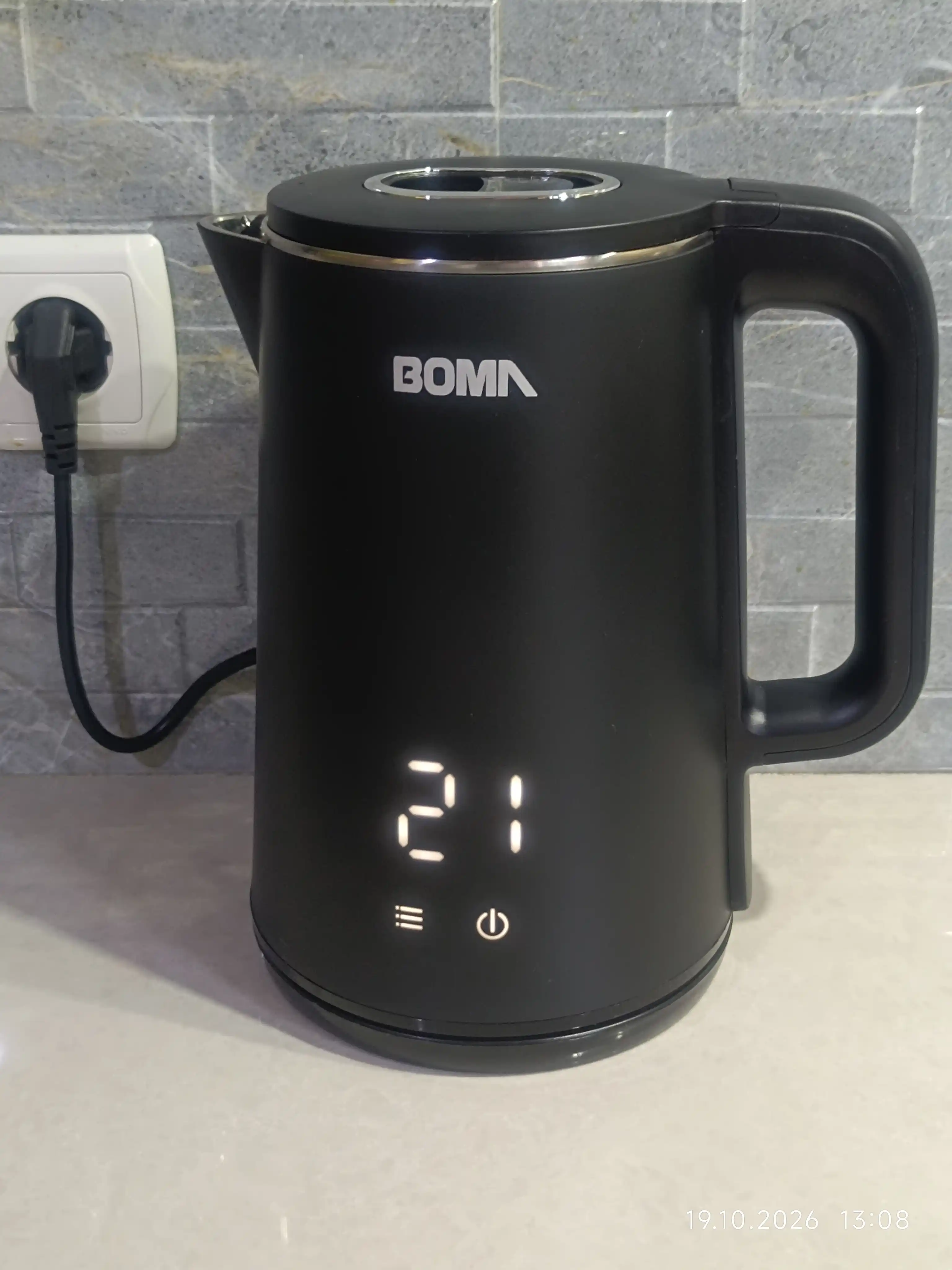 Elektr choynaglar BOMA 1500Vt, shisha, po'lat va sensorli displey 2-2,5 litr, LED va 360°