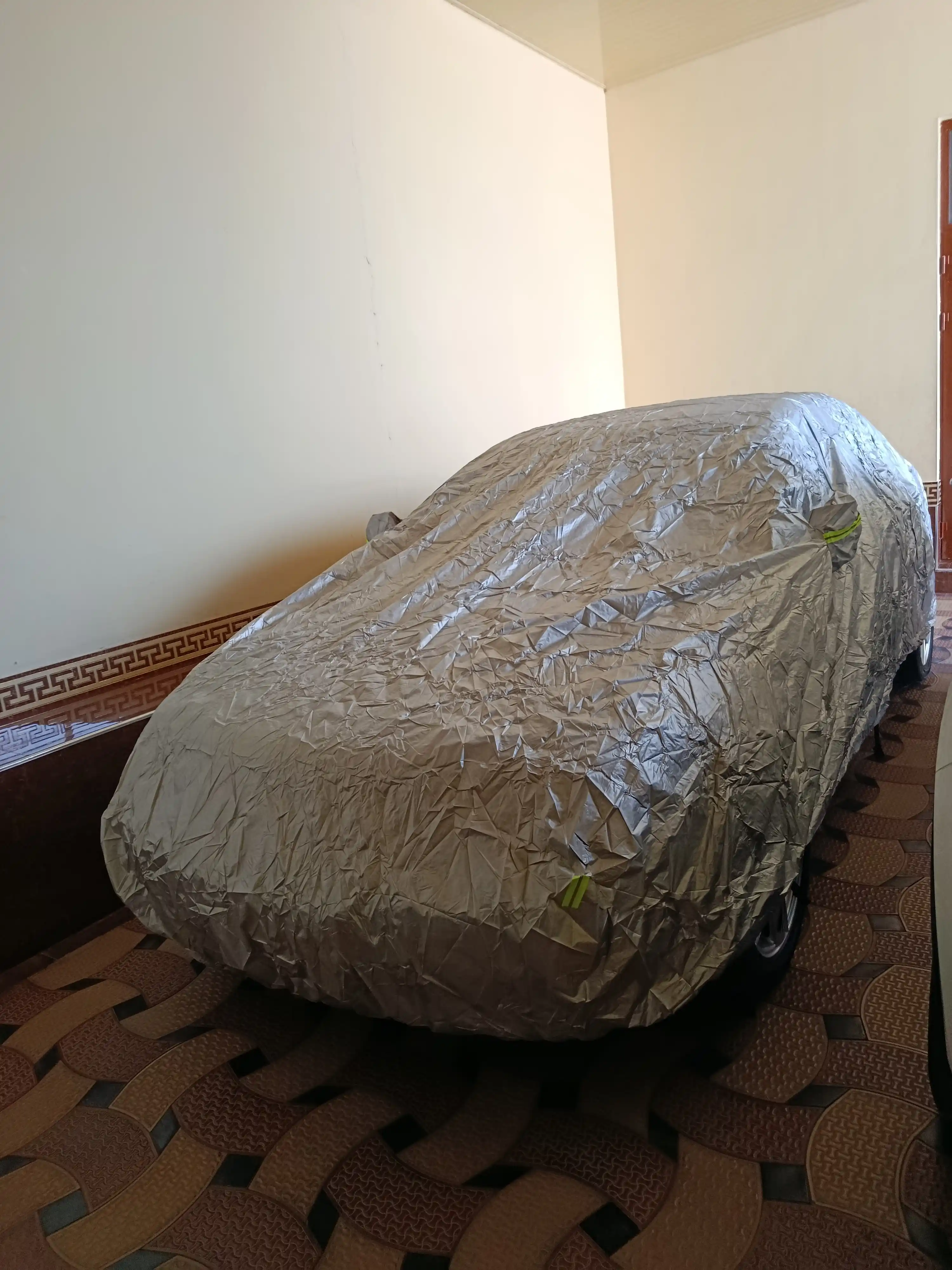 Защитный тент чехол для автомобилей Chevrolet Lacetti, Gentra, Cobalt, Nexia, Matiz, Spark