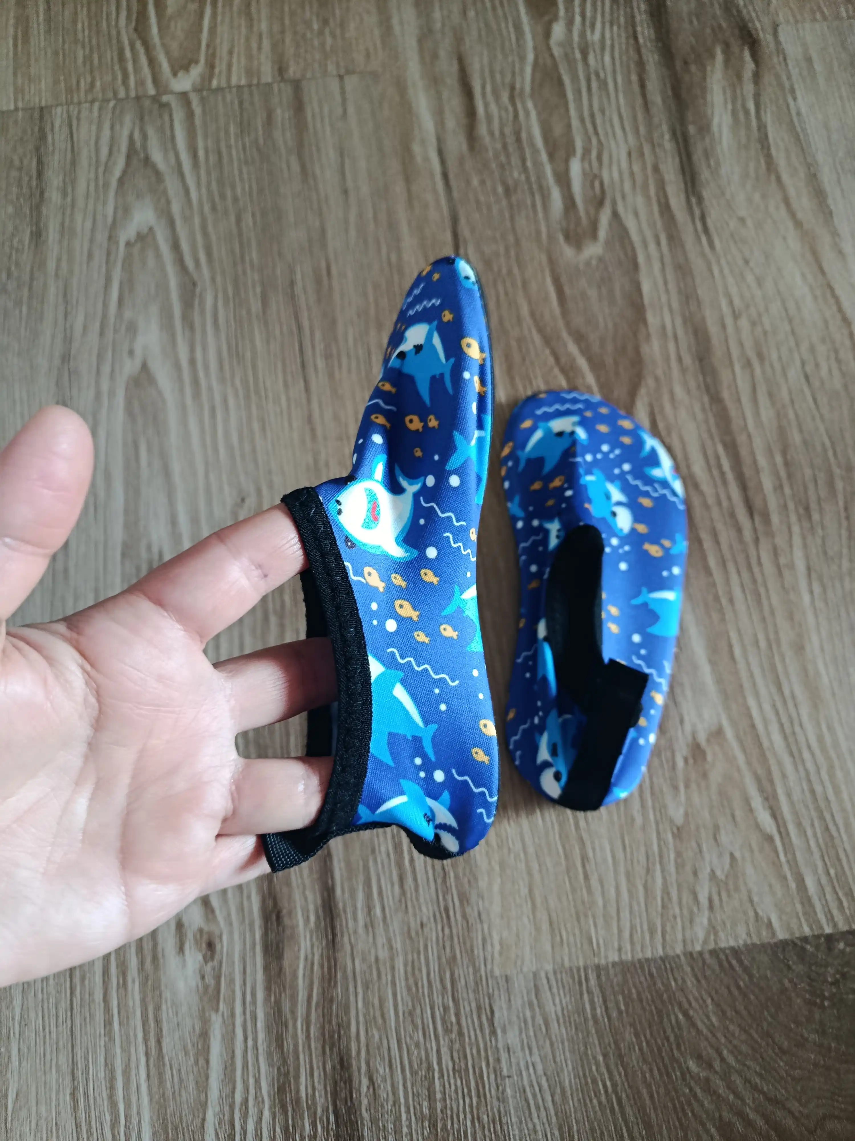 Аквашузы детские, для плавания, резиновые тапочки, антискользящие, защита ног 24-45 размер