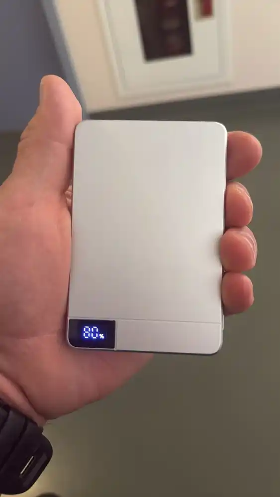 Power bank MagSafe, magnitli simsiz tashqi akkumulyator, 5000/10000 mAh, 15W/20W