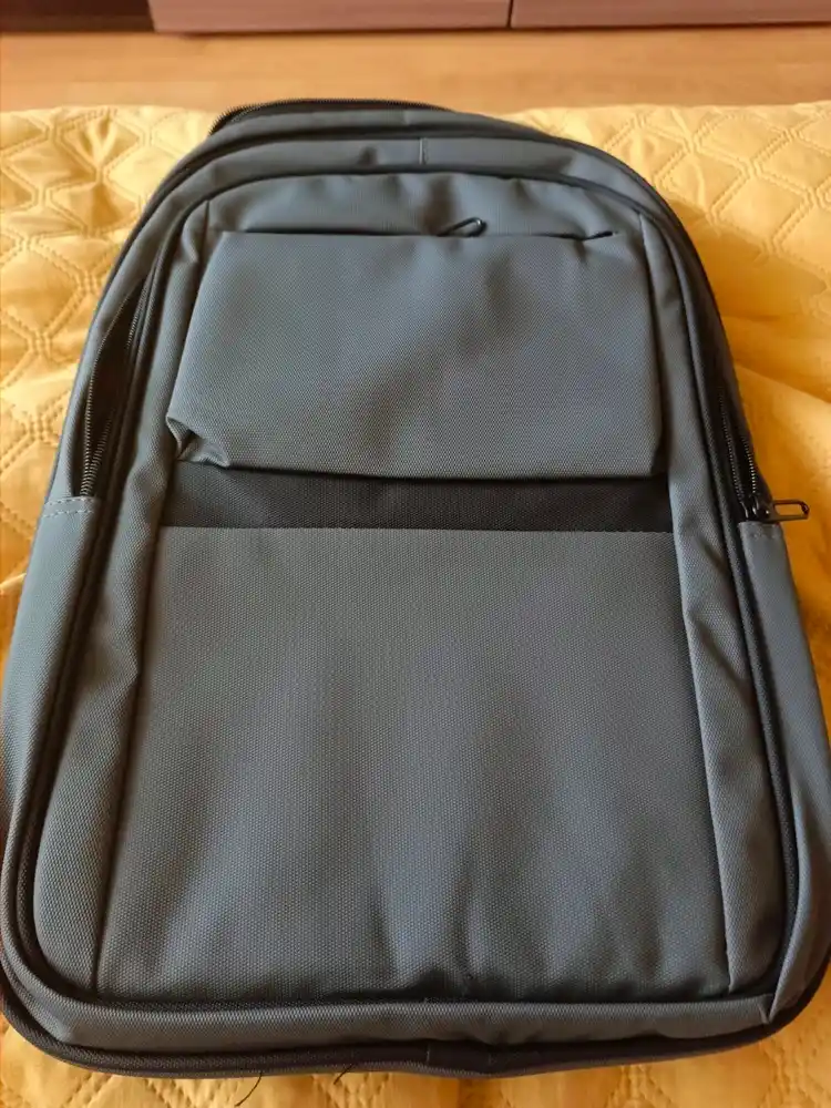 Ayollar va erkaklar uchun ryukzak, maktab portfeli