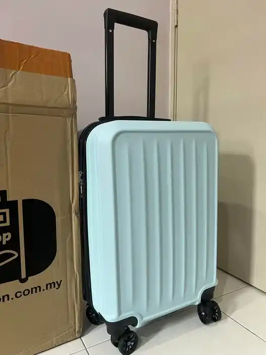 Sayohat chamodoni, 38 litr, ABS plastik, 360° g'ildirak, 55x34x24 sm