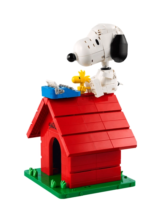 Konstruktor Lego Snupi va uning uychasi (Peanuts: Snoopy's Doghouse), 964 ta qism