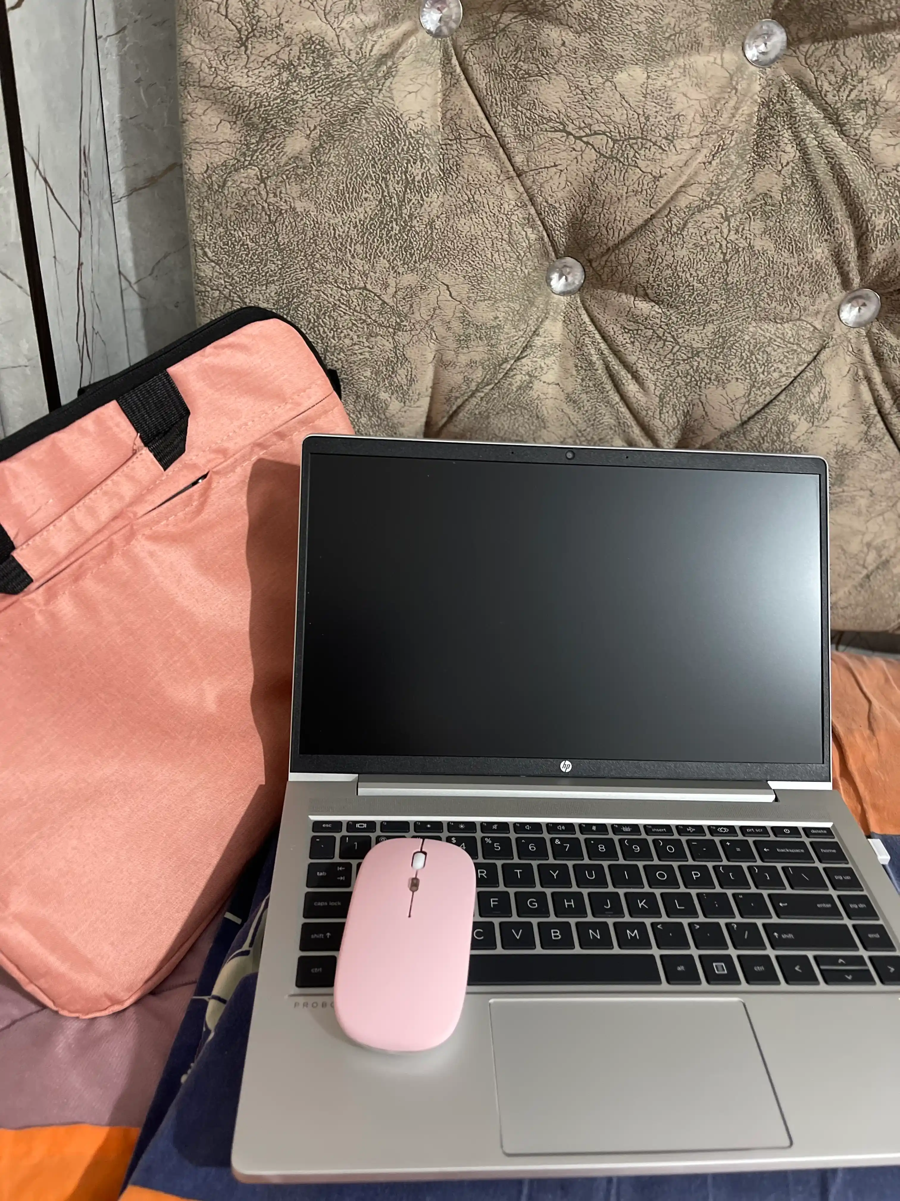 Noutbuk HP ProBook 445 G8 14″ FHD IPS, AMD Ryzen 5 5600U, 8GB DDR4, 256GB SSD, Windows 11