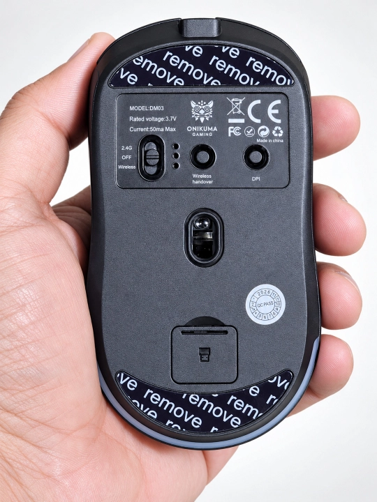 Simsiz o‘yin sichqonchasi ONIKUMA DM03 RGB, PAW3311, Bluetooth, 2.4 GGs