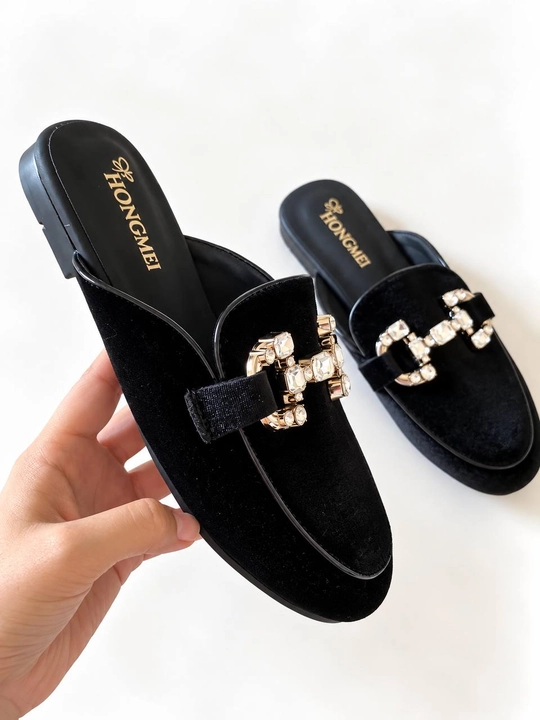 Ayollar poyabzali, kuzgi shippaklar, yopiq uchli shippaklar, zamonaviy shippaklar