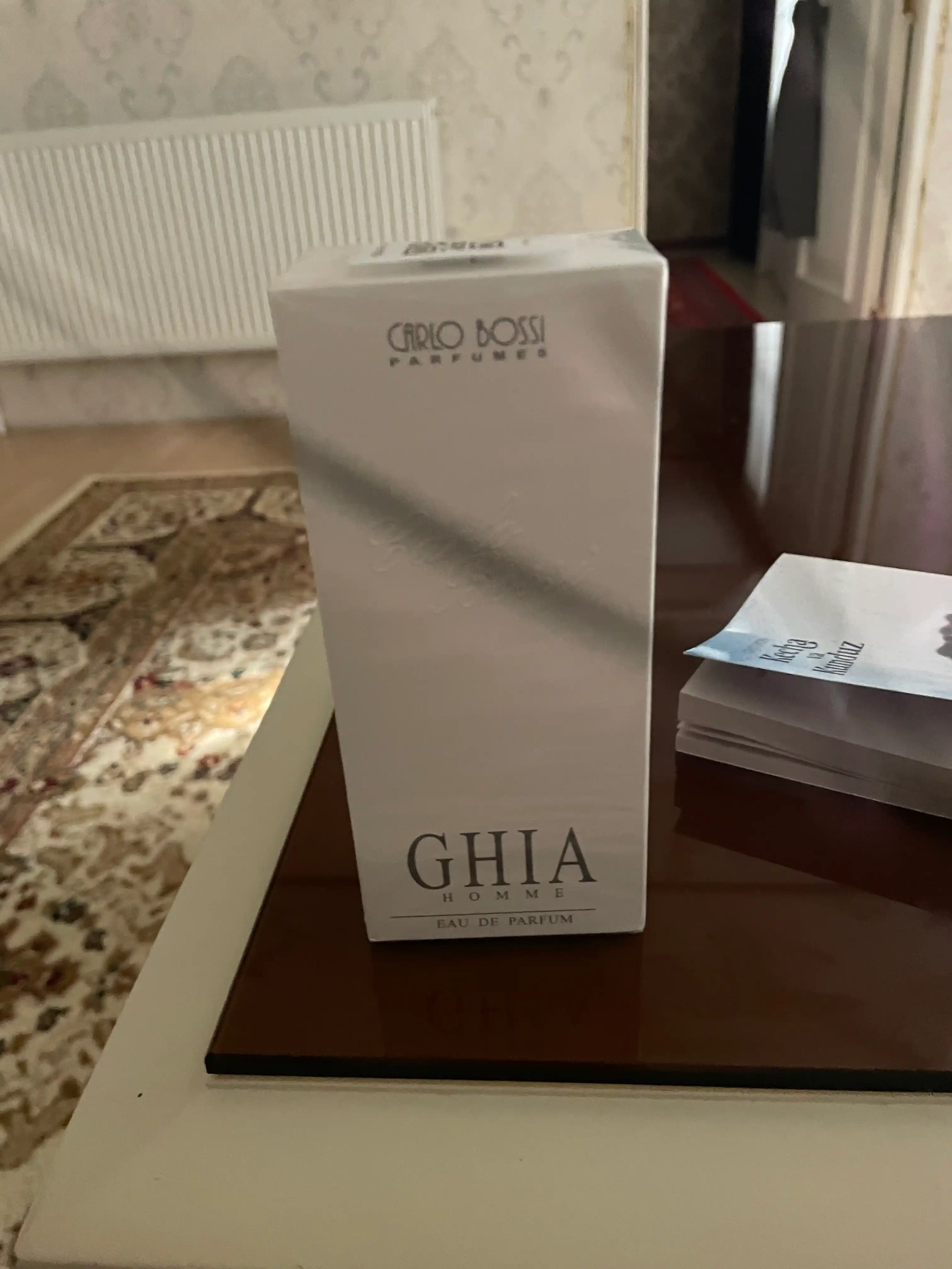 Carlo Bossi Ghia — erkaklar atiri, sitrus, dengiz, yog‘och-tamaki shleyfli premium hid