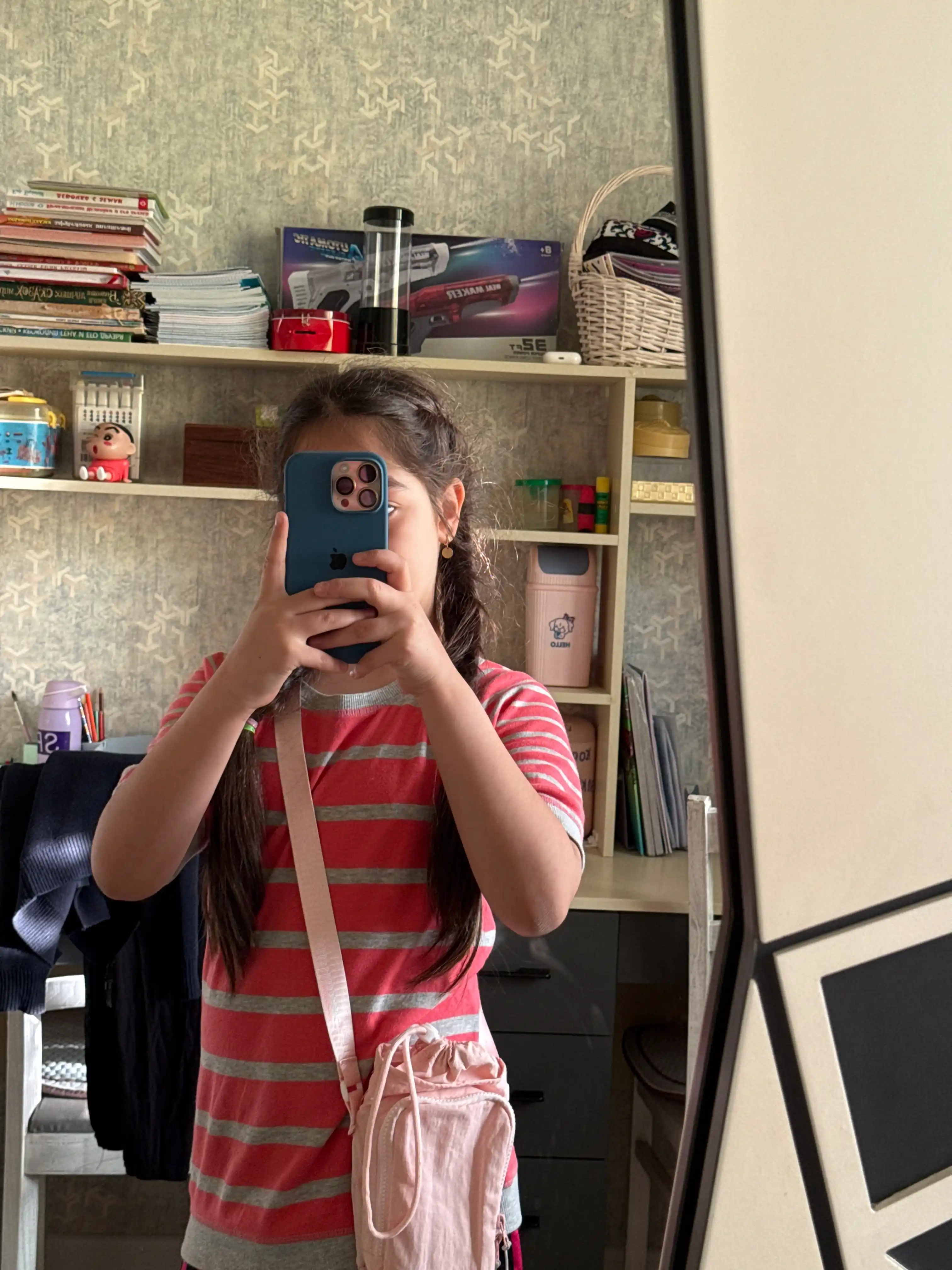 Ayollar mini sumkasi telefon, suv idish va mayda buyumlar uchun, kross-bodi elkaga osiladi