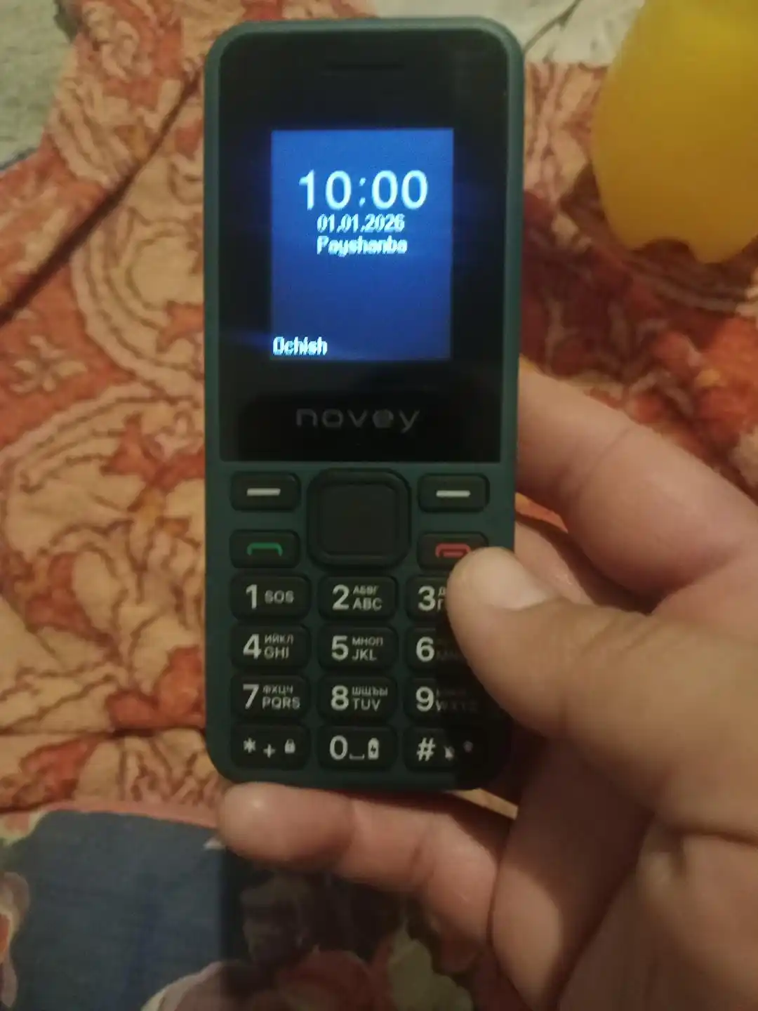 Novey 101 knopkali telefon, kamerasiz, 2 SIM, 5 rang
