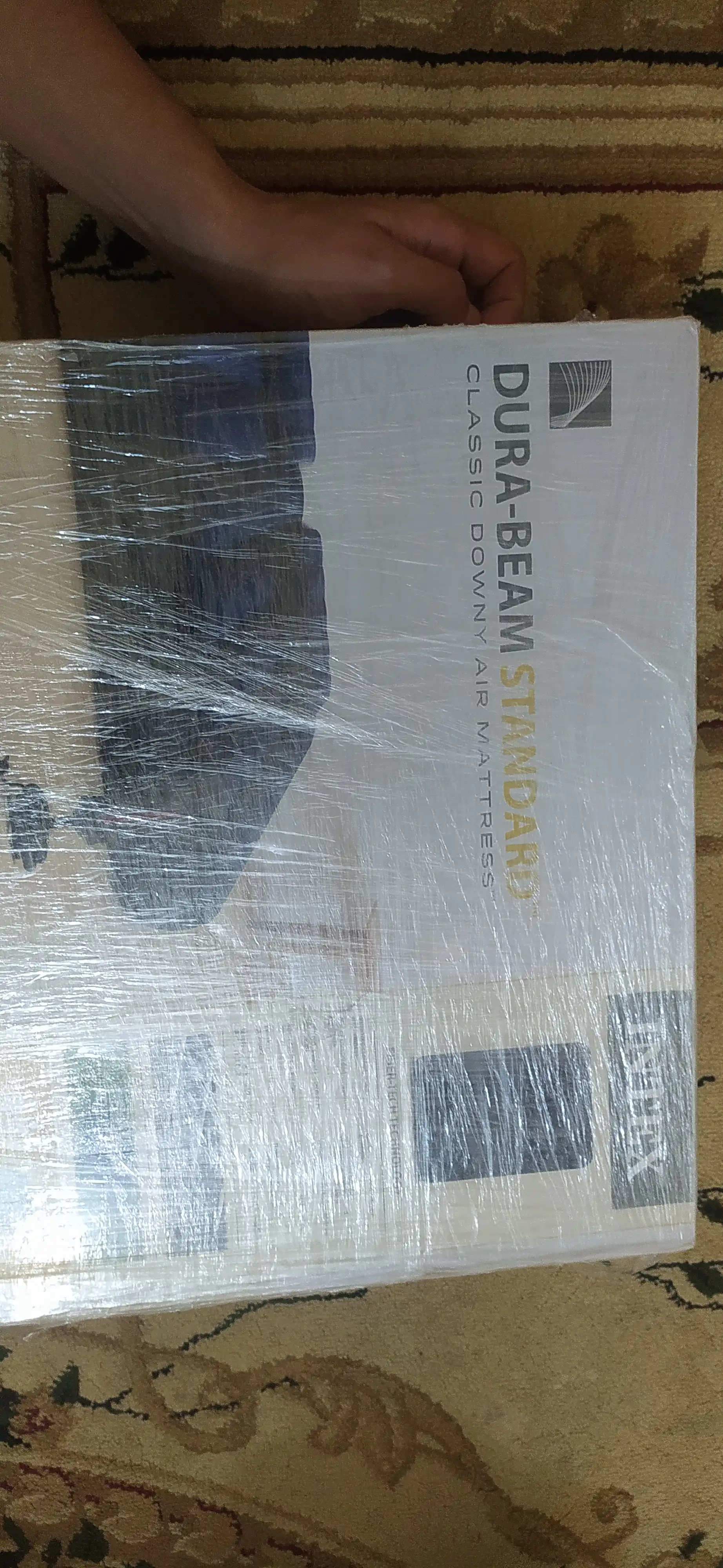 Ikki kishilik puflanadigan matras Intex, nasos va 2 ta yostiq bilan, 203×152×25 sm