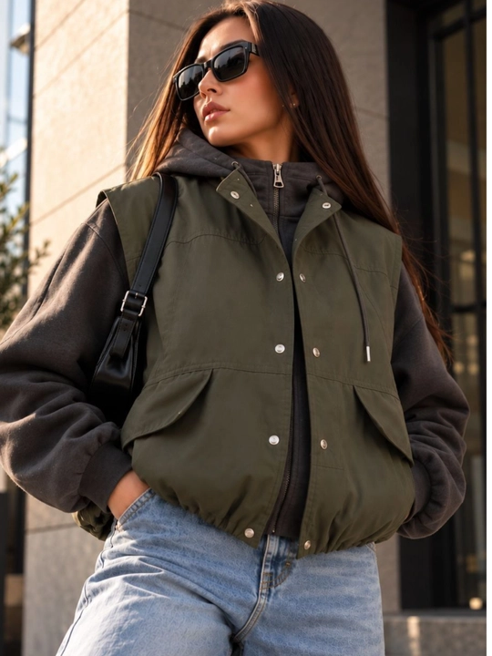 Izolyatsiyalangan uniseks bomber Oversize — uslubli va qulay. Standart o‘lcham 42-50 - 