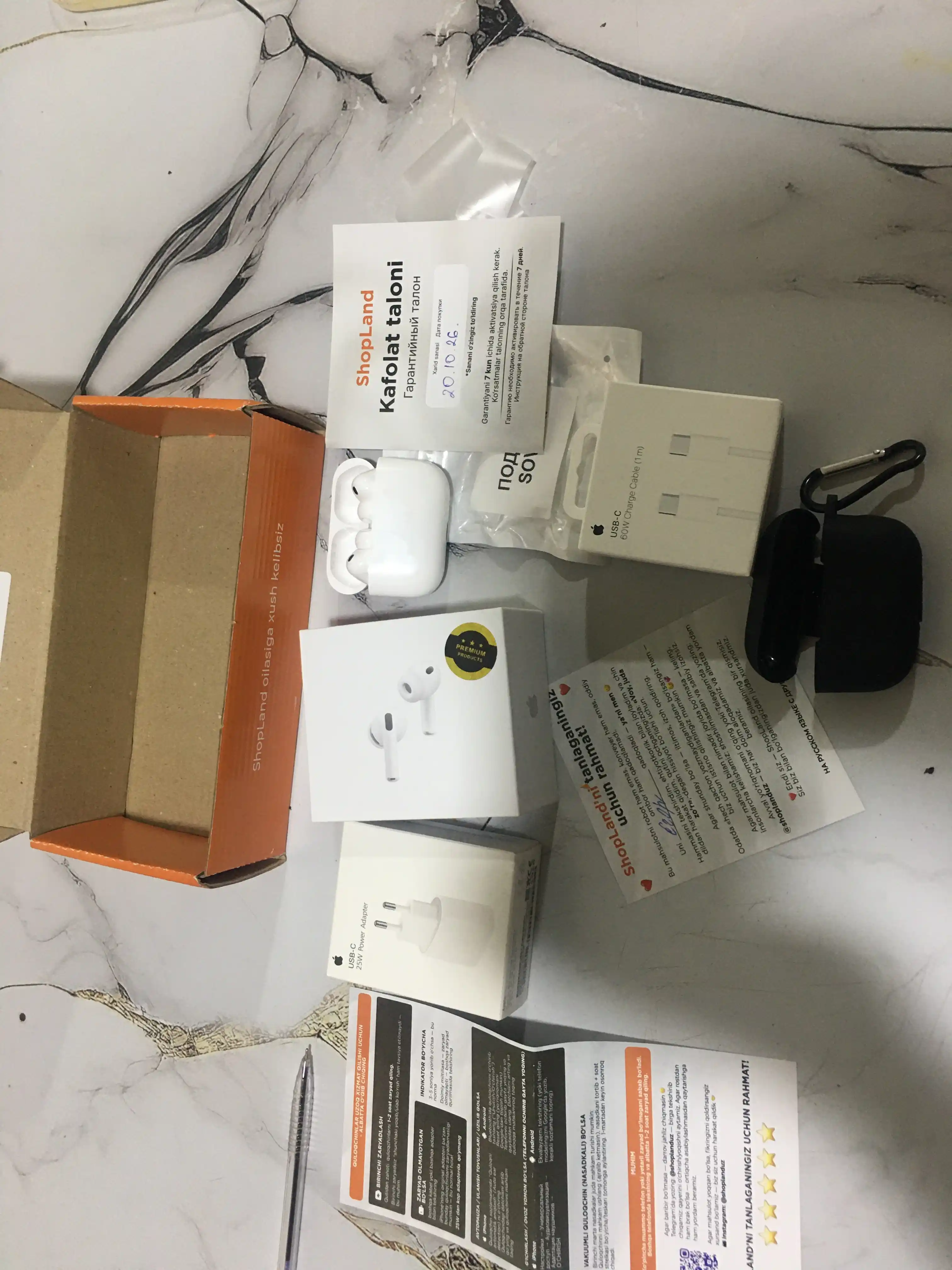 Simsiz quloqchinlar Pods Pro 3 ANC Premium, iPhone va Android uchun naushnik (4ta sovg'a)
