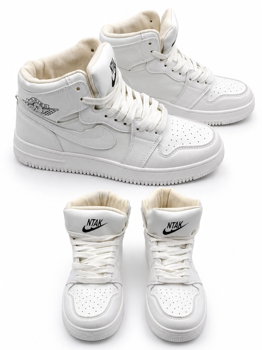 Erkaklar, ayollar va o‘smirlar uchun sport krossovkalari Nike Air Force 1, o'lchami 36-44