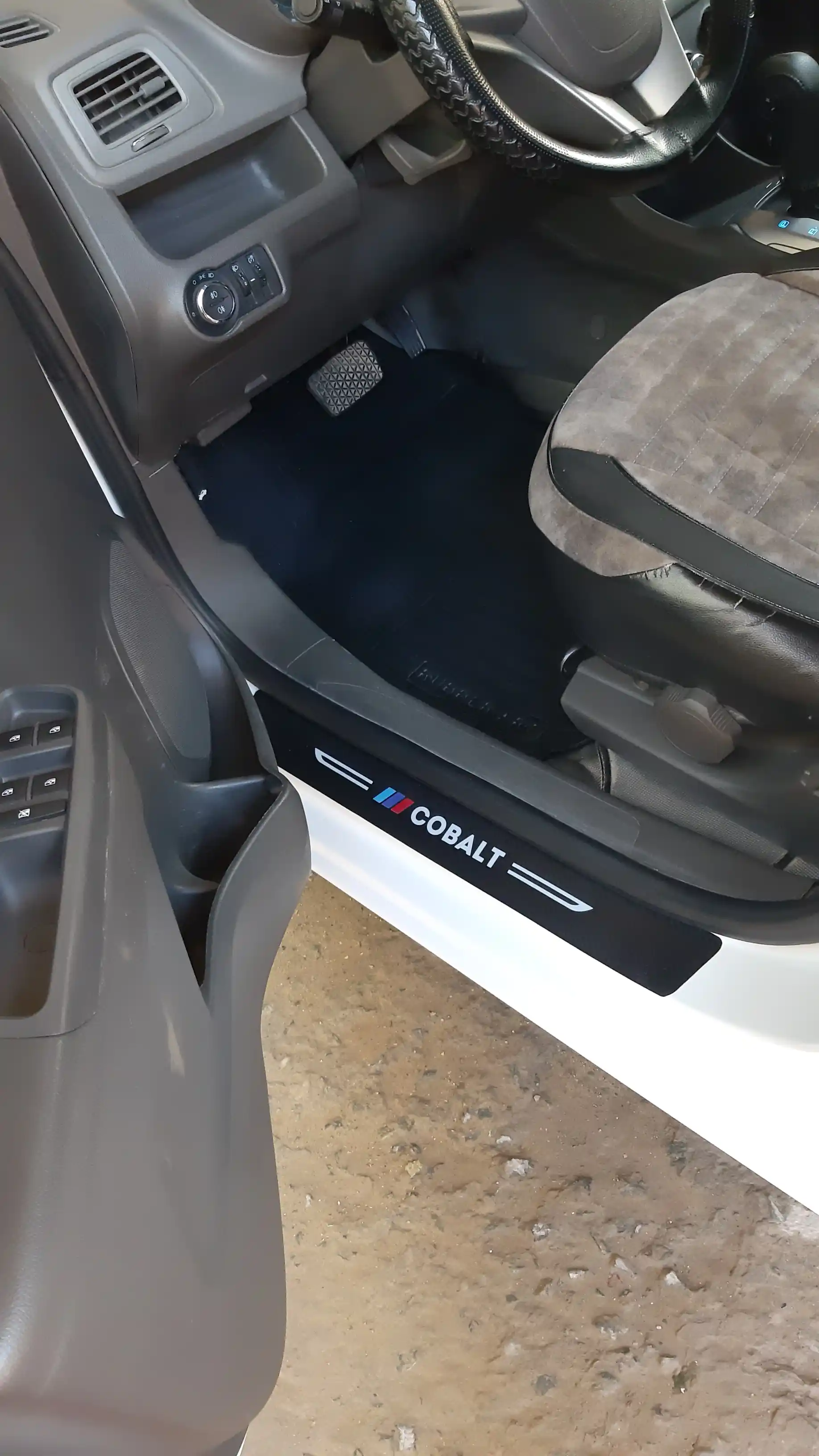 Накладки на пороги автомобиля, карбоновые, защитные, Chevrolet