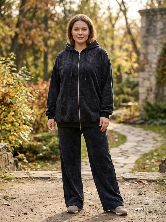 Ayollar sport kostyumi dvoyka nachosli, kapyushonli va zamokli, oversize spartivka