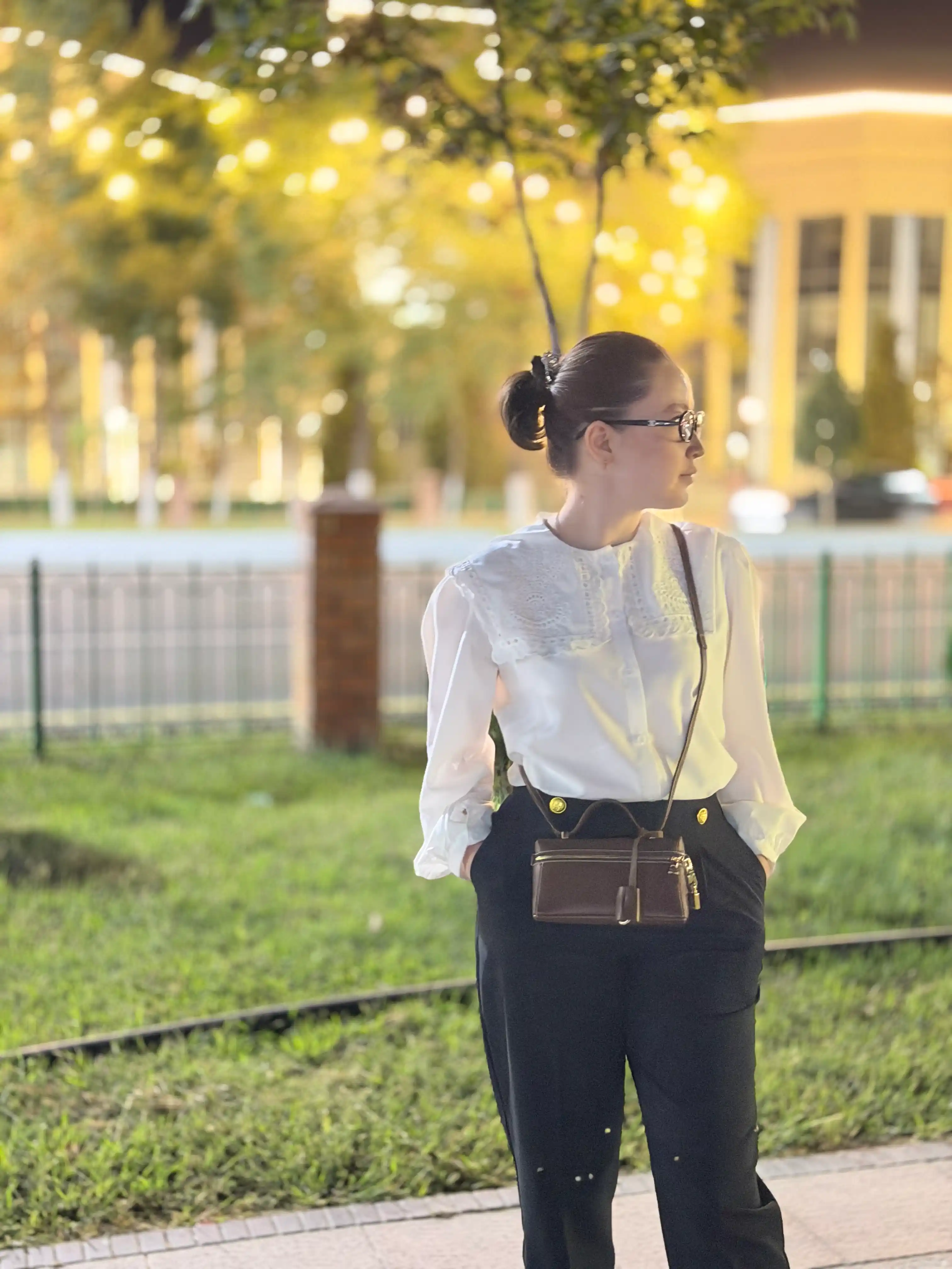 Ayollar uchun sumka Loro piano uslubida, cross-body