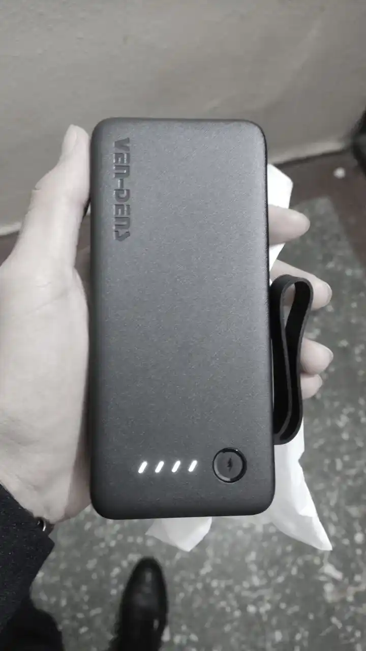 Power Bank 20000mA tezkor quvvat bilan tashqi akkumulyatori +4 kabel bilan