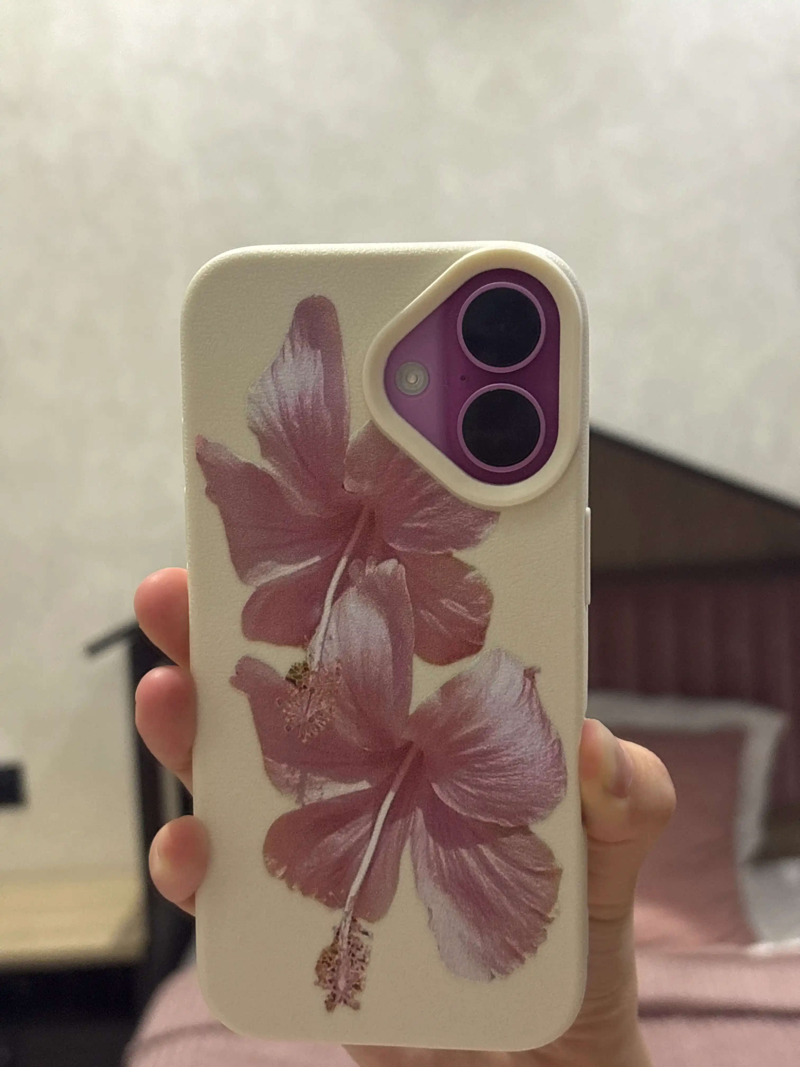 Iphone chexolari 11 12 13 14 15 16 17 Pro Max uchun qizlar chexoli