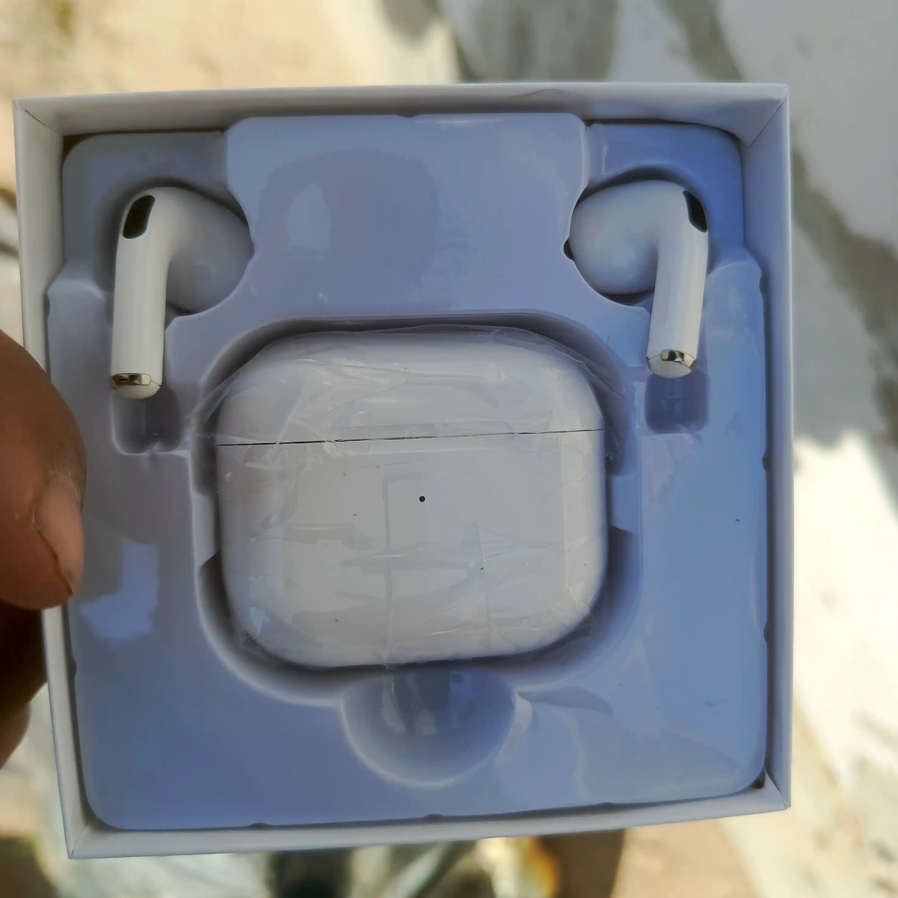 Simsiz quloqchin Pods 3, iPhone va Android uchun naushnik