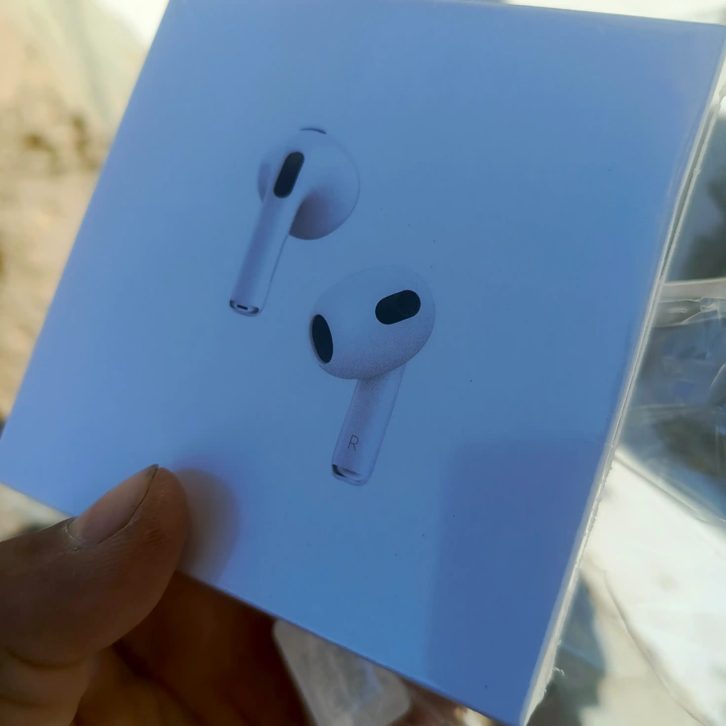 Simsiz quloqchin Pods 3, iPhone va Android uchun naushnik