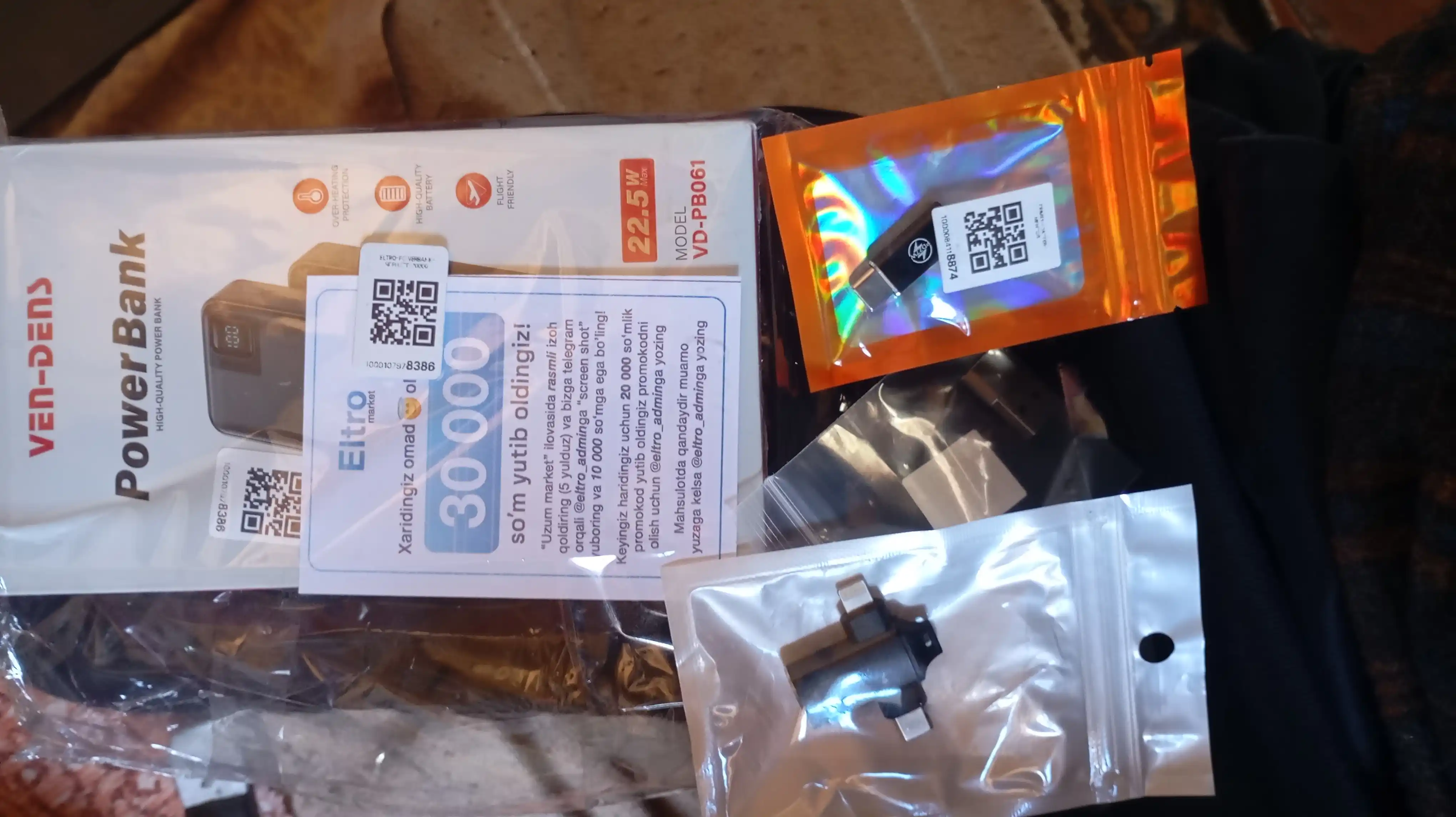 Power Bank 20000mA tezkor quvvat bilan tashqi akkumulyatori +4 kabel bilan